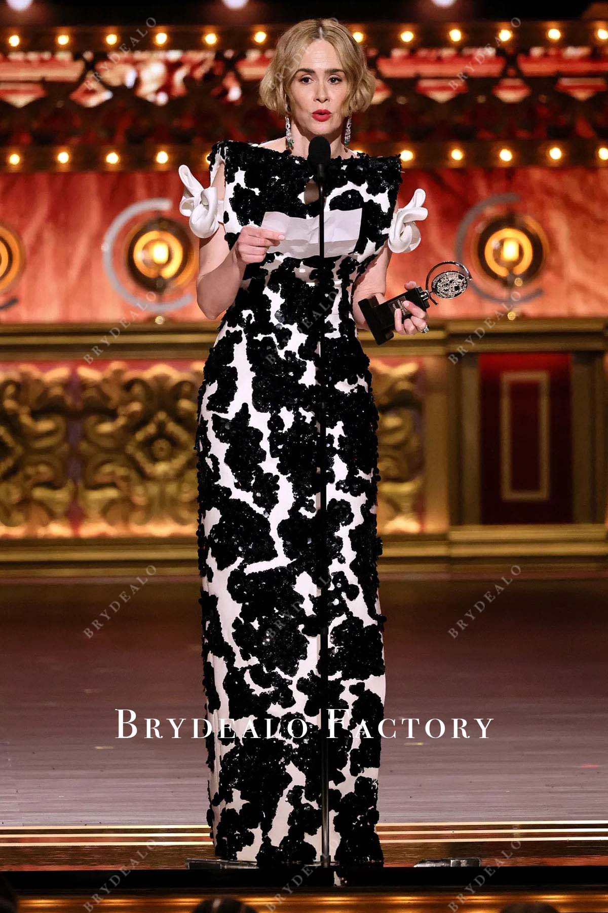 Sarah Paulson 2024 Tony Awards sheath dress