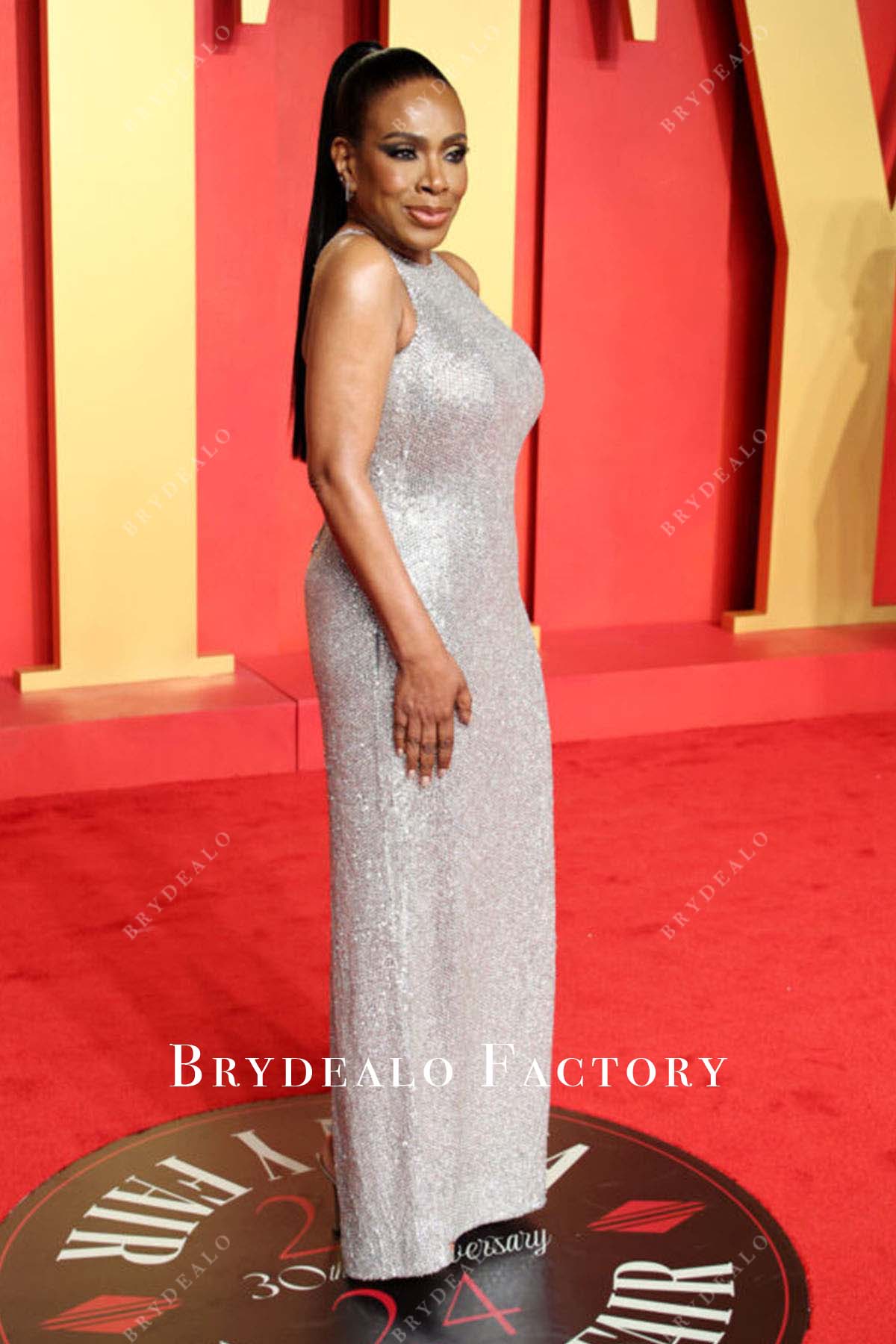 Sheryl Lee Ralph sleeveless 2024 Oscars After Party dress