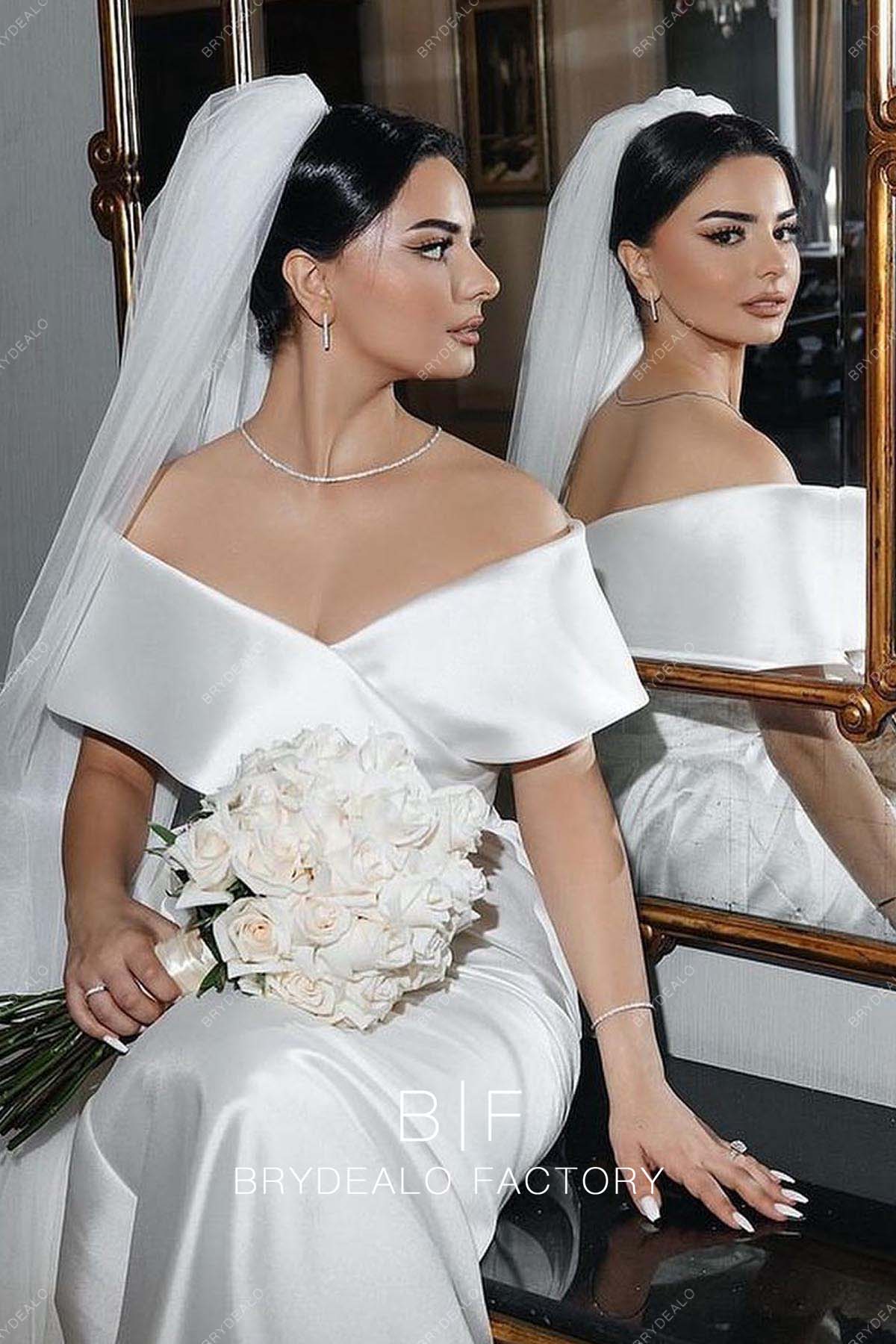 Designer V-neck Off the Shoulder Satin Bridal Dress 