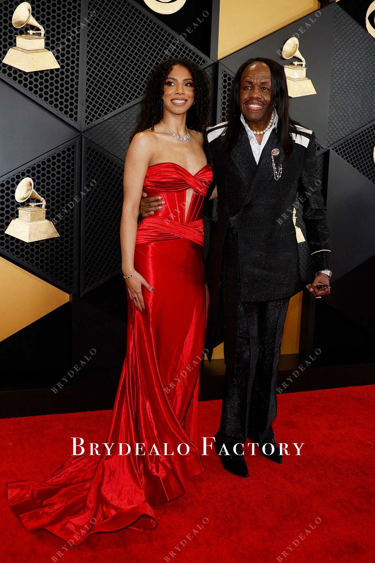 Verdine White long train 2024 Grammys Red Carpet dress