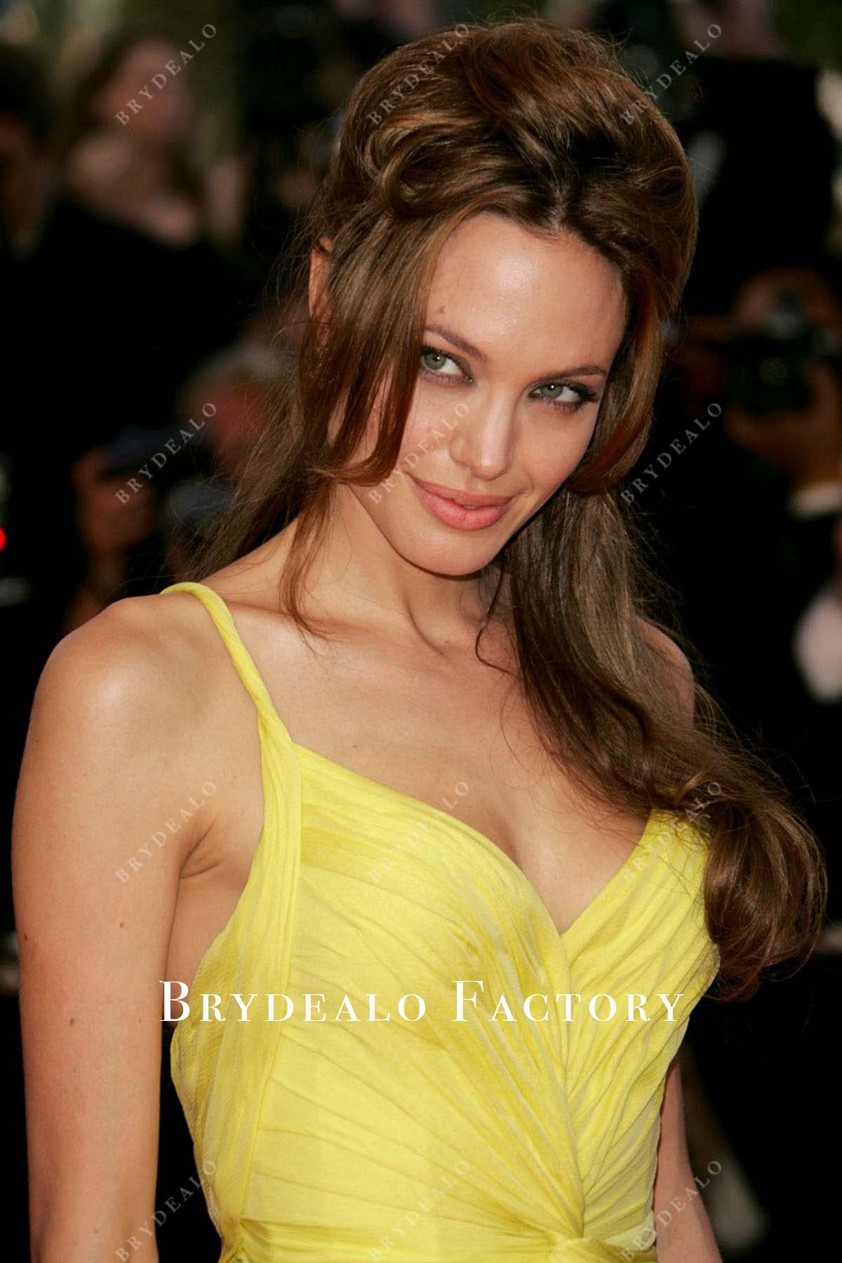 Angelina Jolie yellow sweetheart neck 2007 Ocean's 13 Premiere