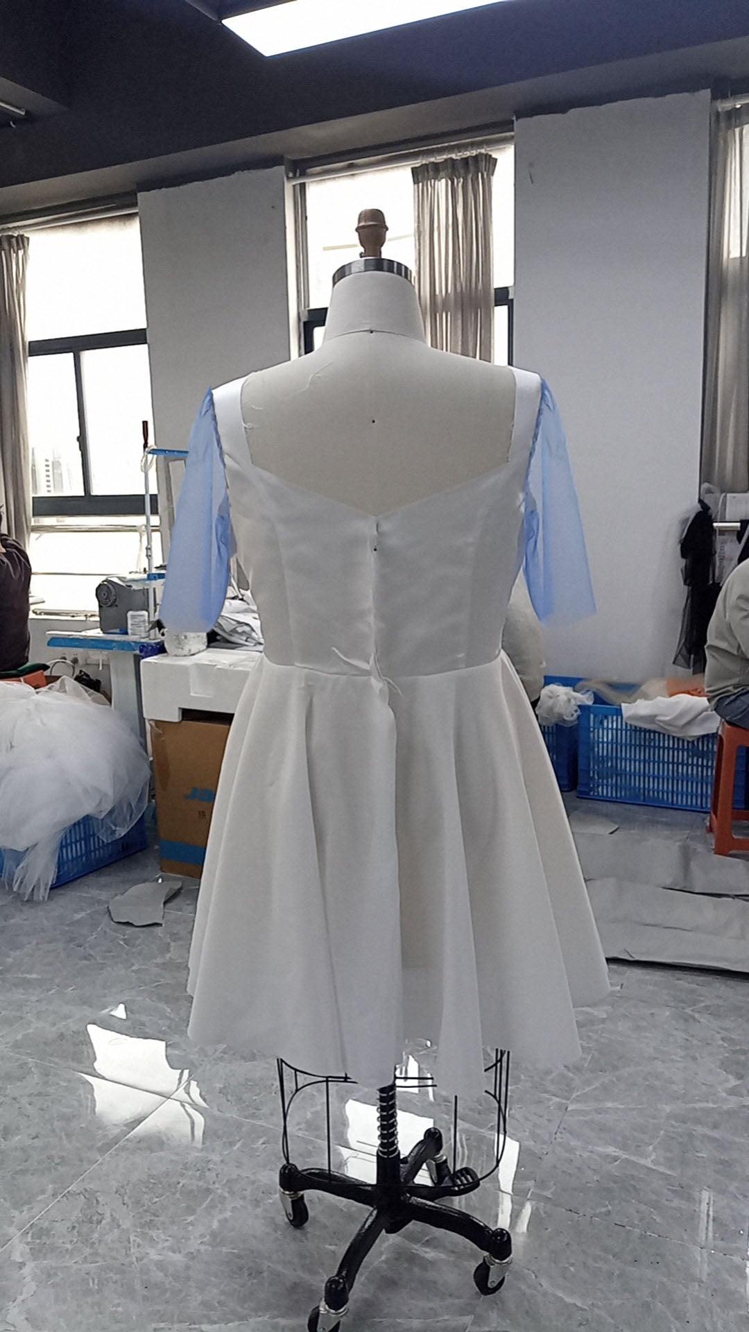 back dress mockup