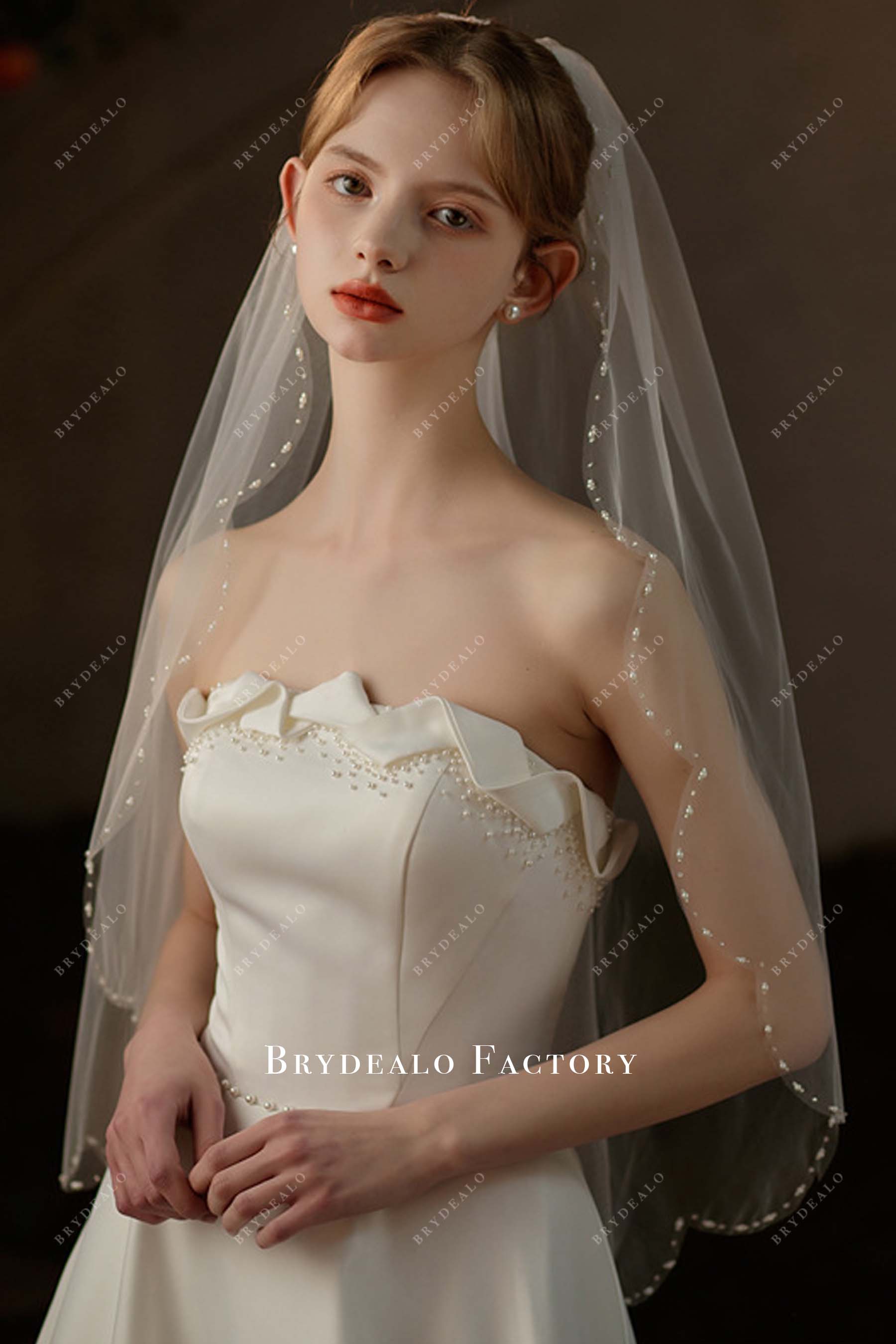 beaded scalloped edge bridal veil