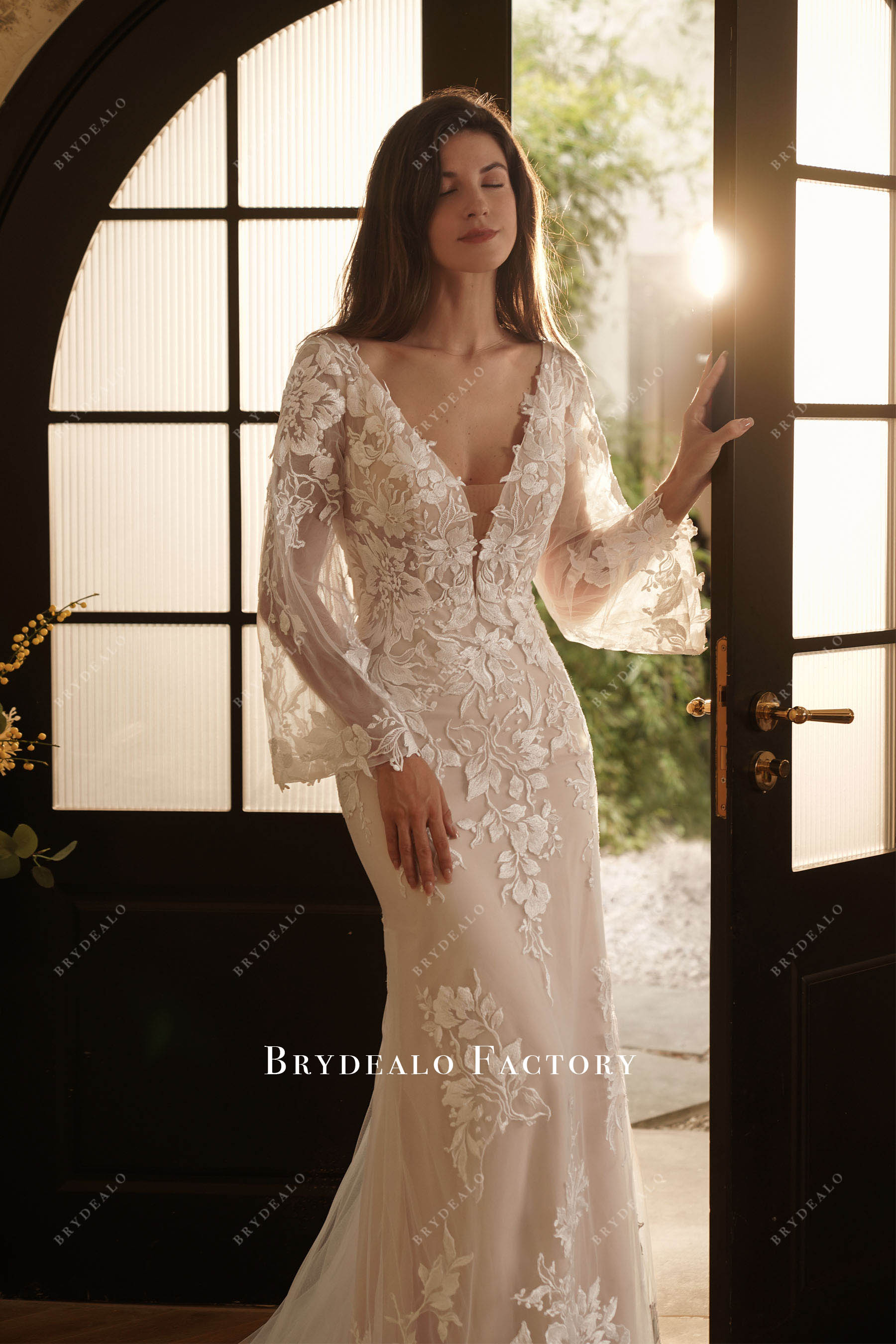 bell sleeve wedding dress