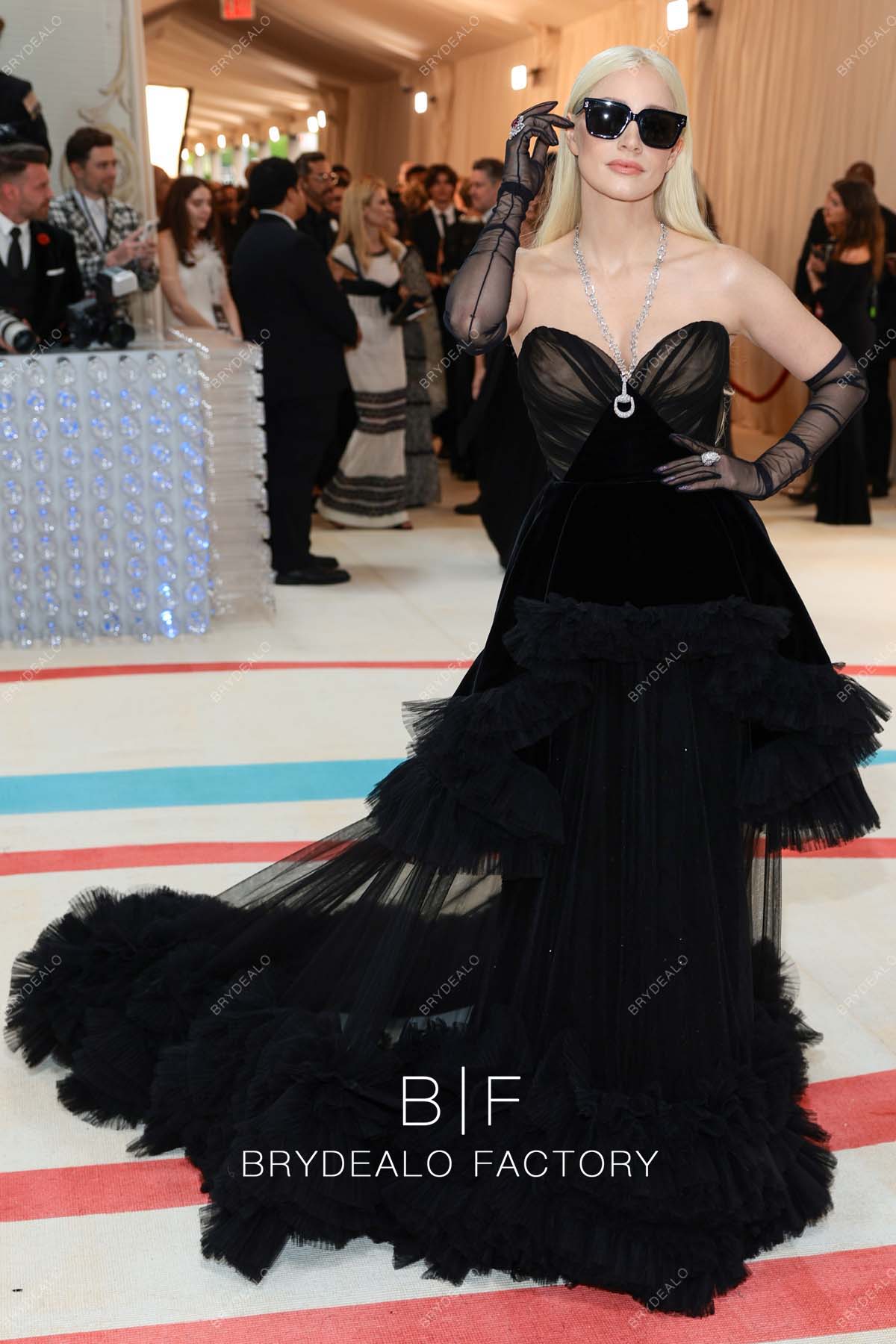 2023 Met Gala Jessica Chastain Black Tulle Velvet Dress