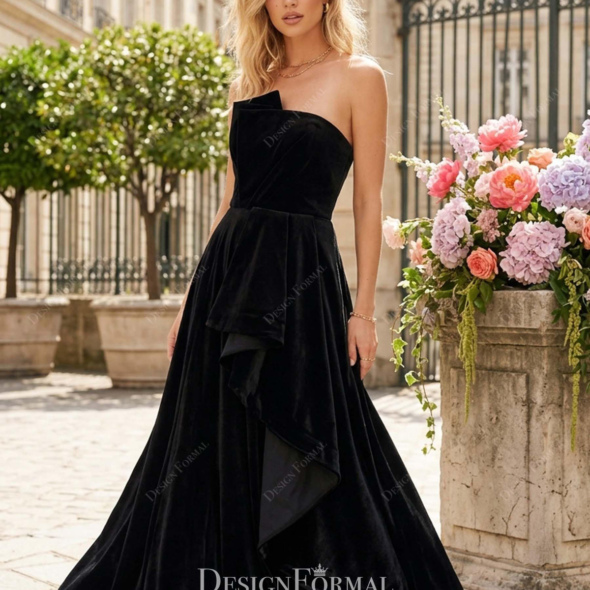 Plus Size Black Velvet Strapless High Split A-Line Evening Gown