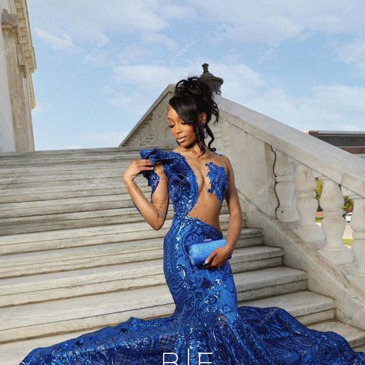 pictures of mermaid dresses Zapaka Women Mermaid Black Prom Dress Spaghetti Straps Long Formal Dress with Slit, Black / XL