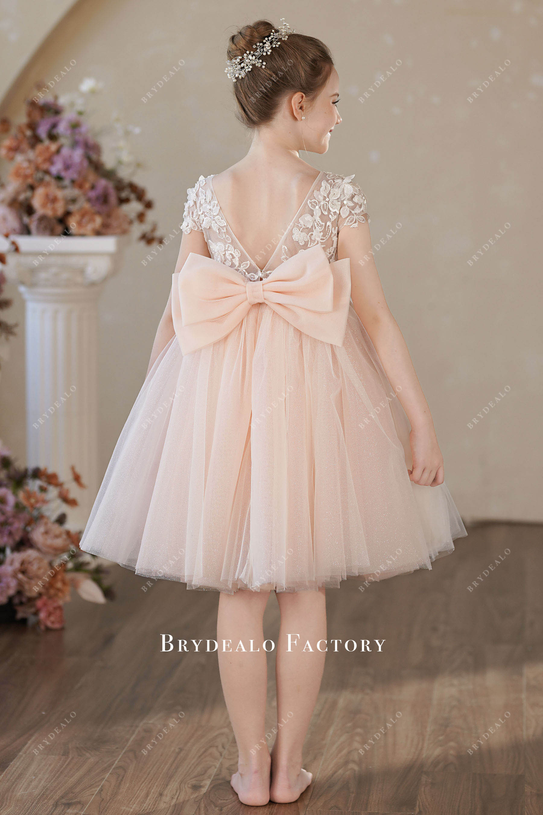 bowknot V-cut back flower girl dress