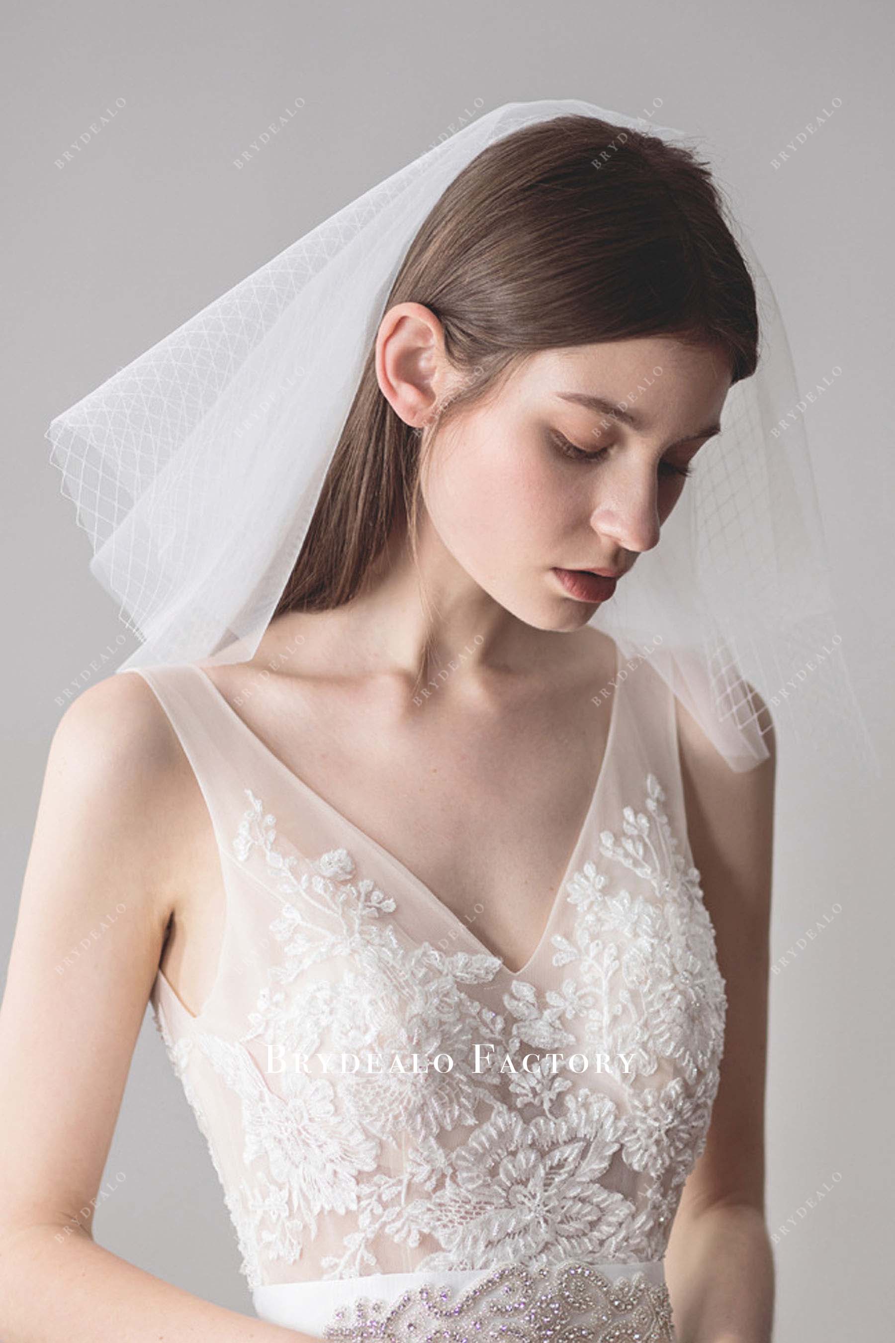 white tulle plain short bridal veil