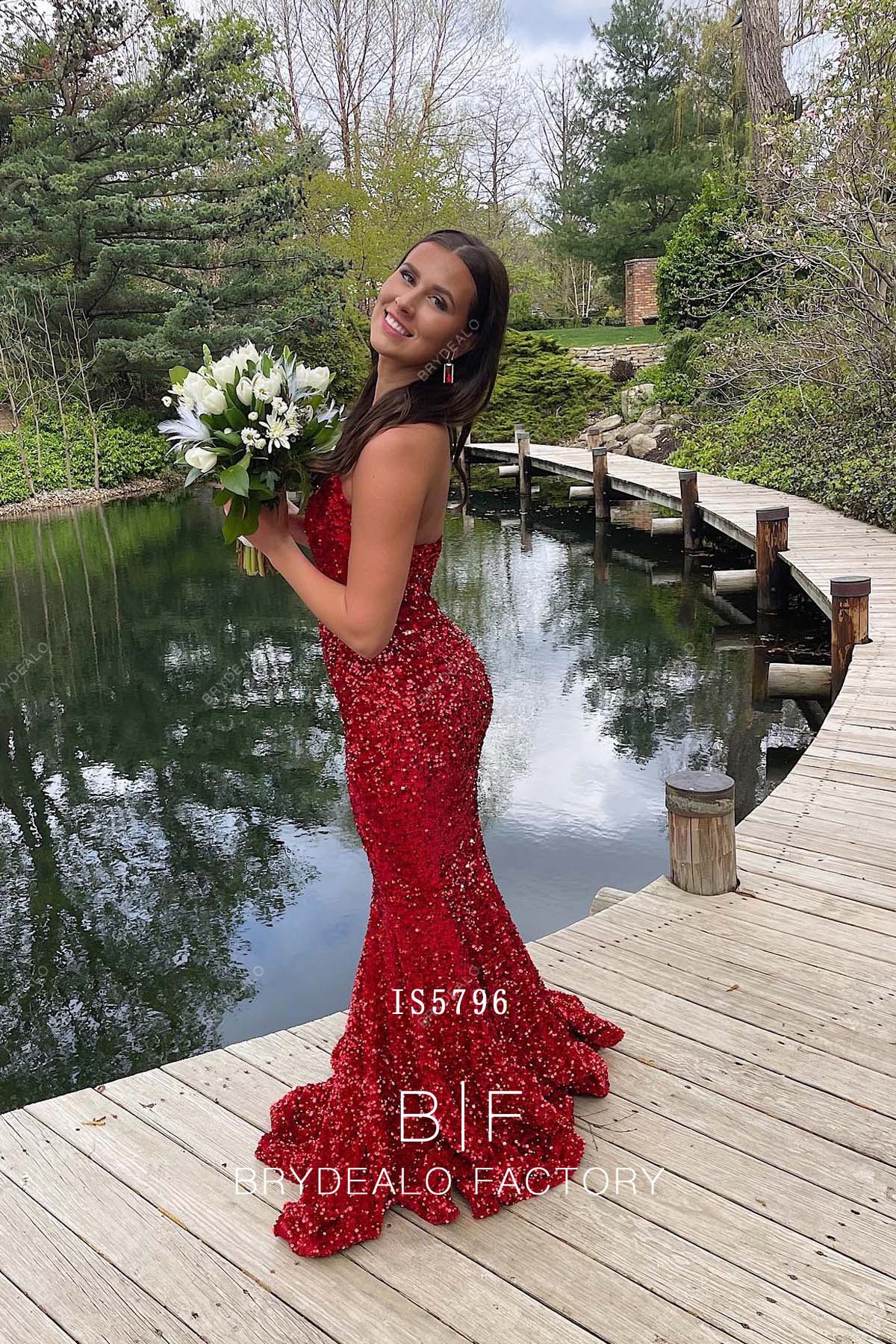 Burgundy Sequins Strapless Mermaid Prom Dress