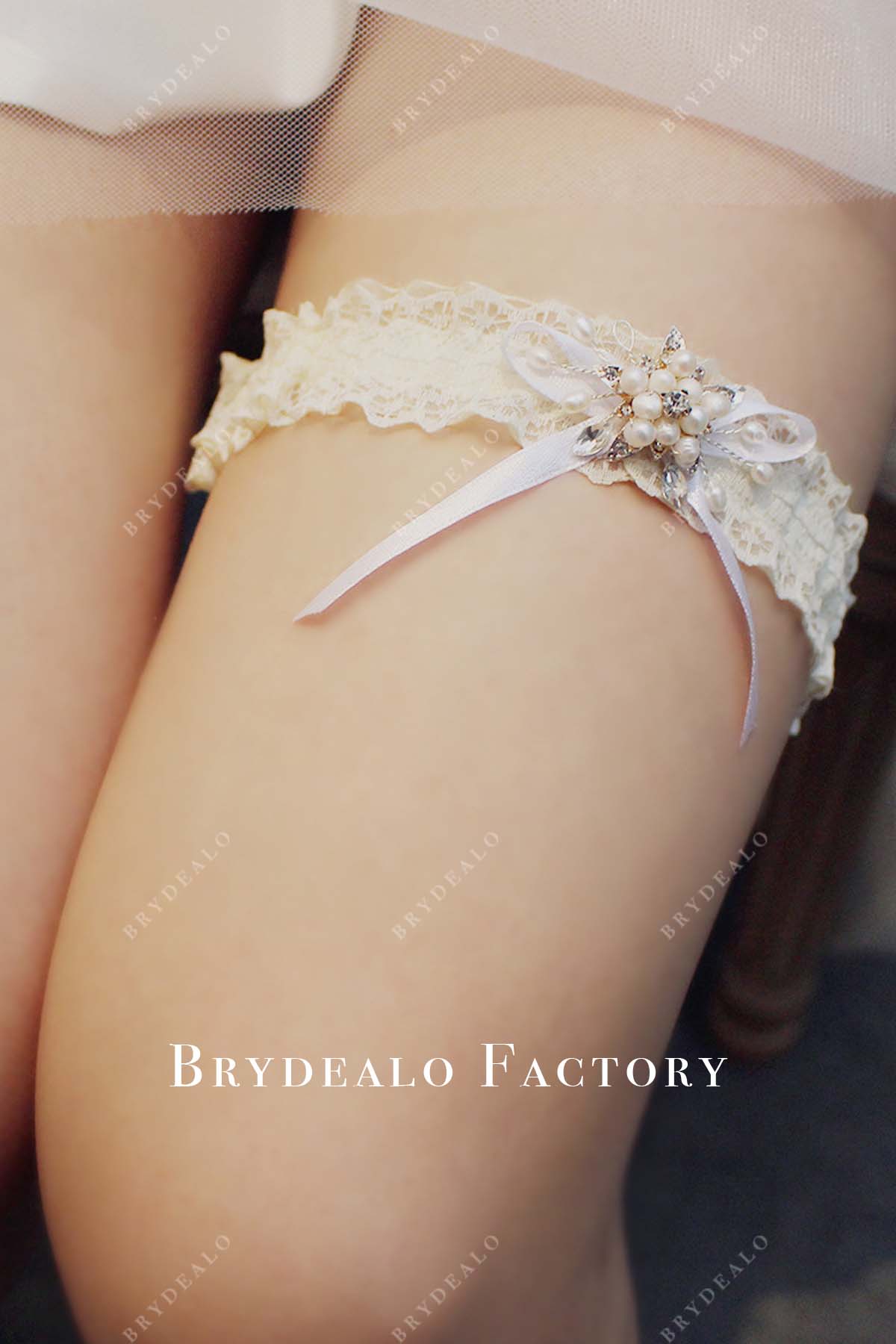 chic bowknot flower garter