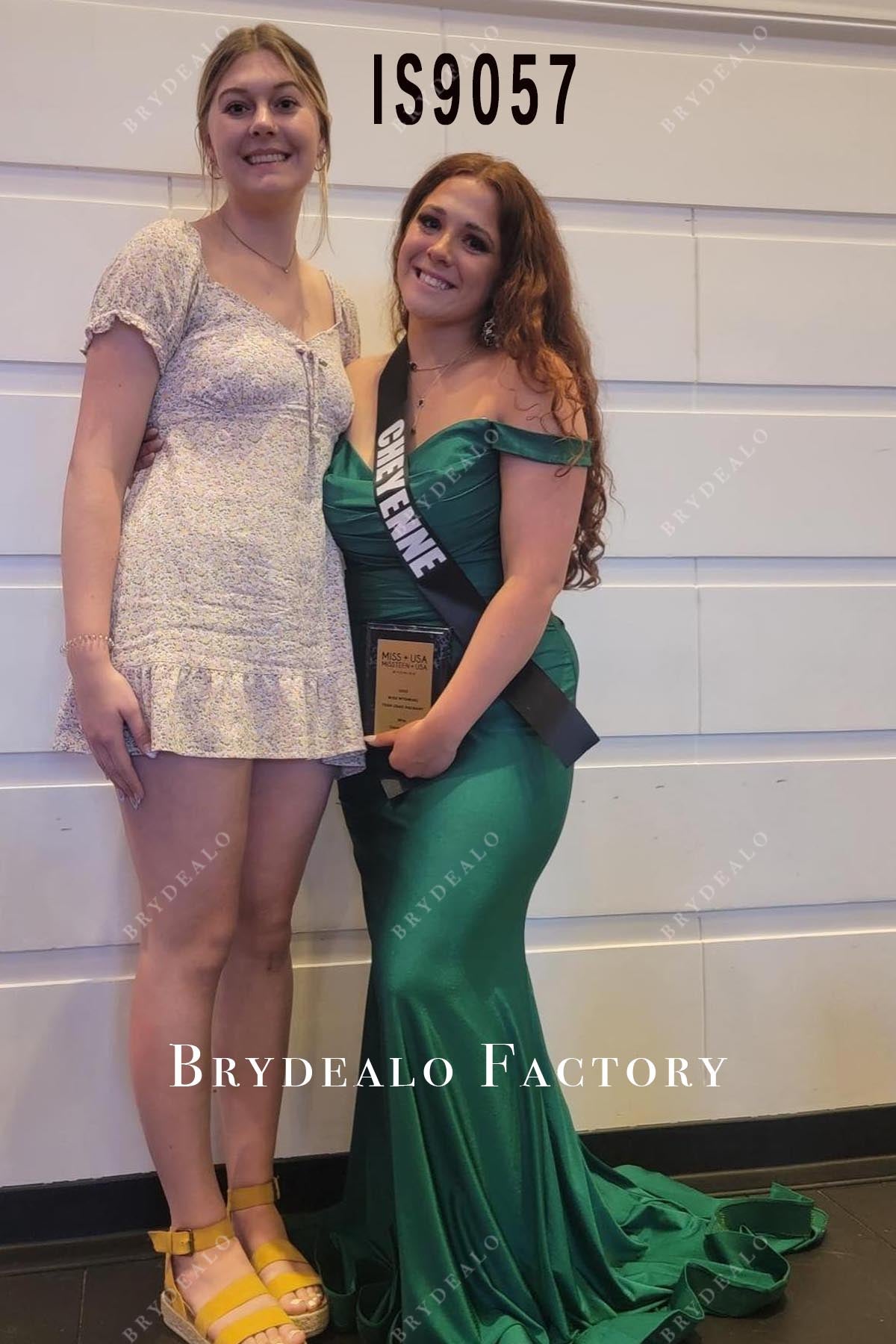 dark green court train prom dress