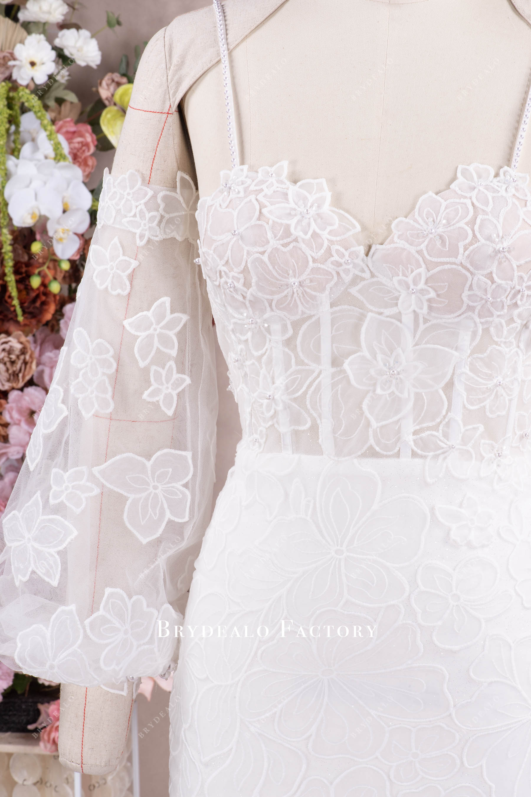 detachable sleeve wedding dress