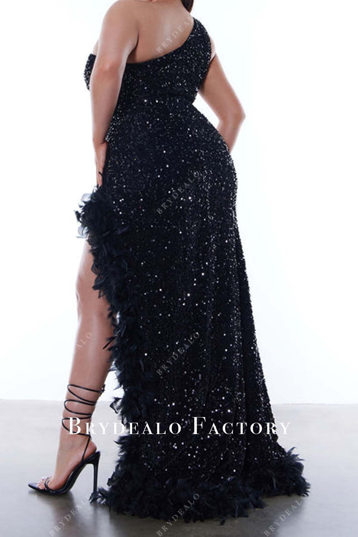 Plus Size Black Sequin Sleeveless Feather Slit Prom Dress