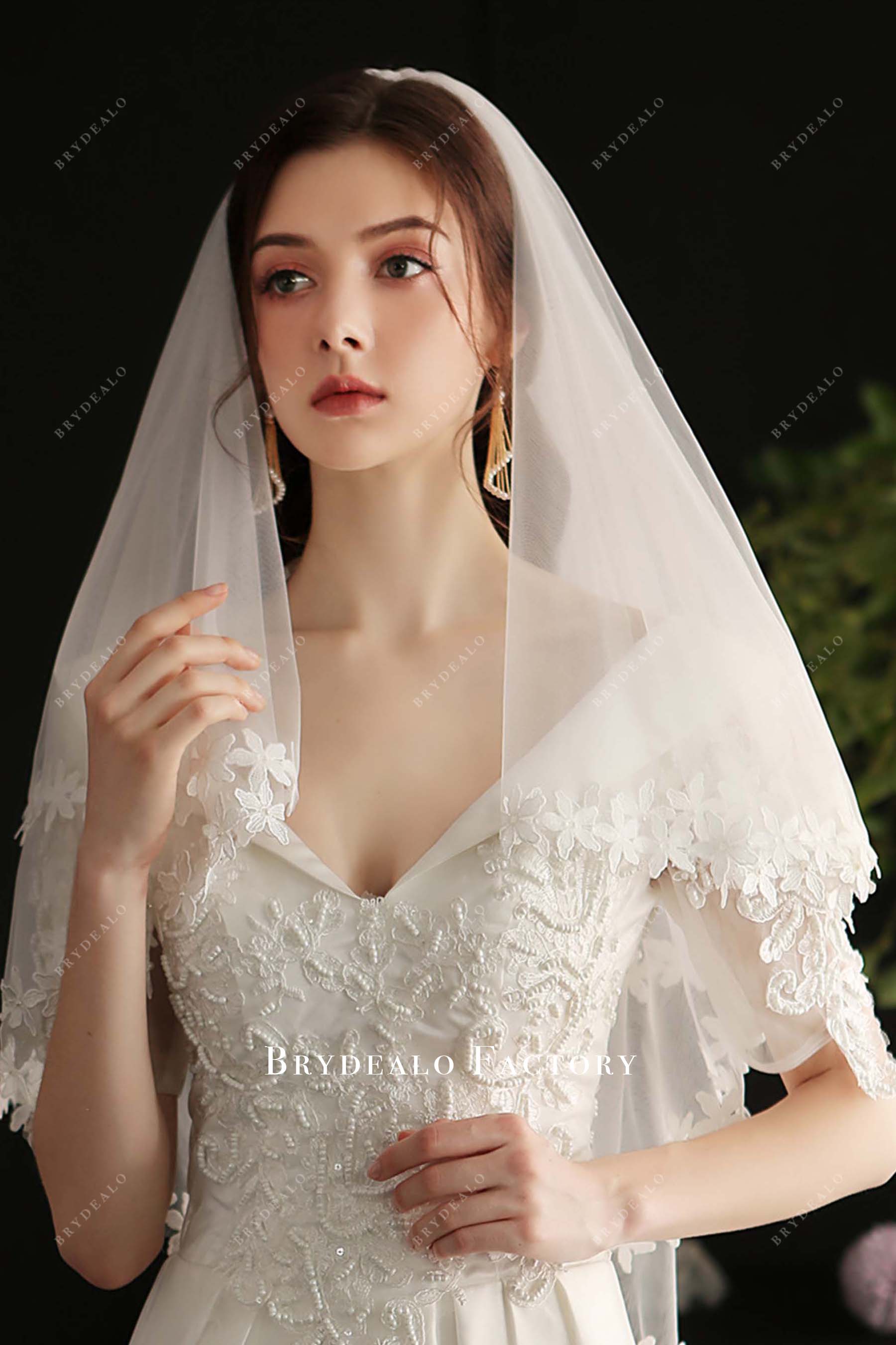 fingertip length tulle bridal veil