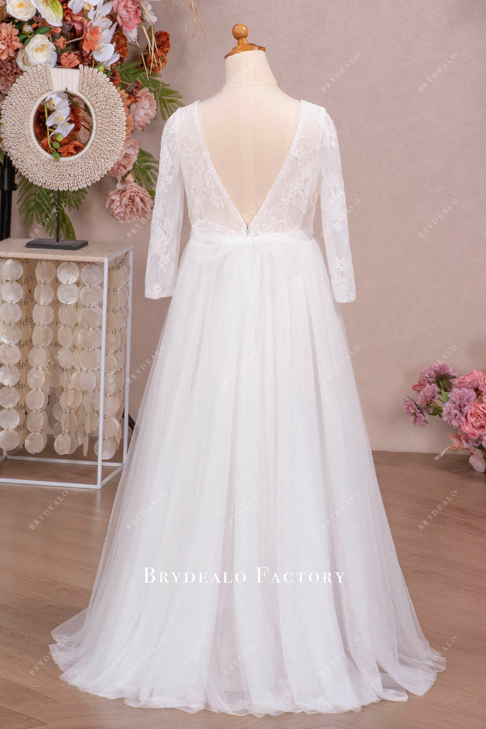 Elegant White Lace Long Sleeve A-line Floor Length Flower Girl Dress