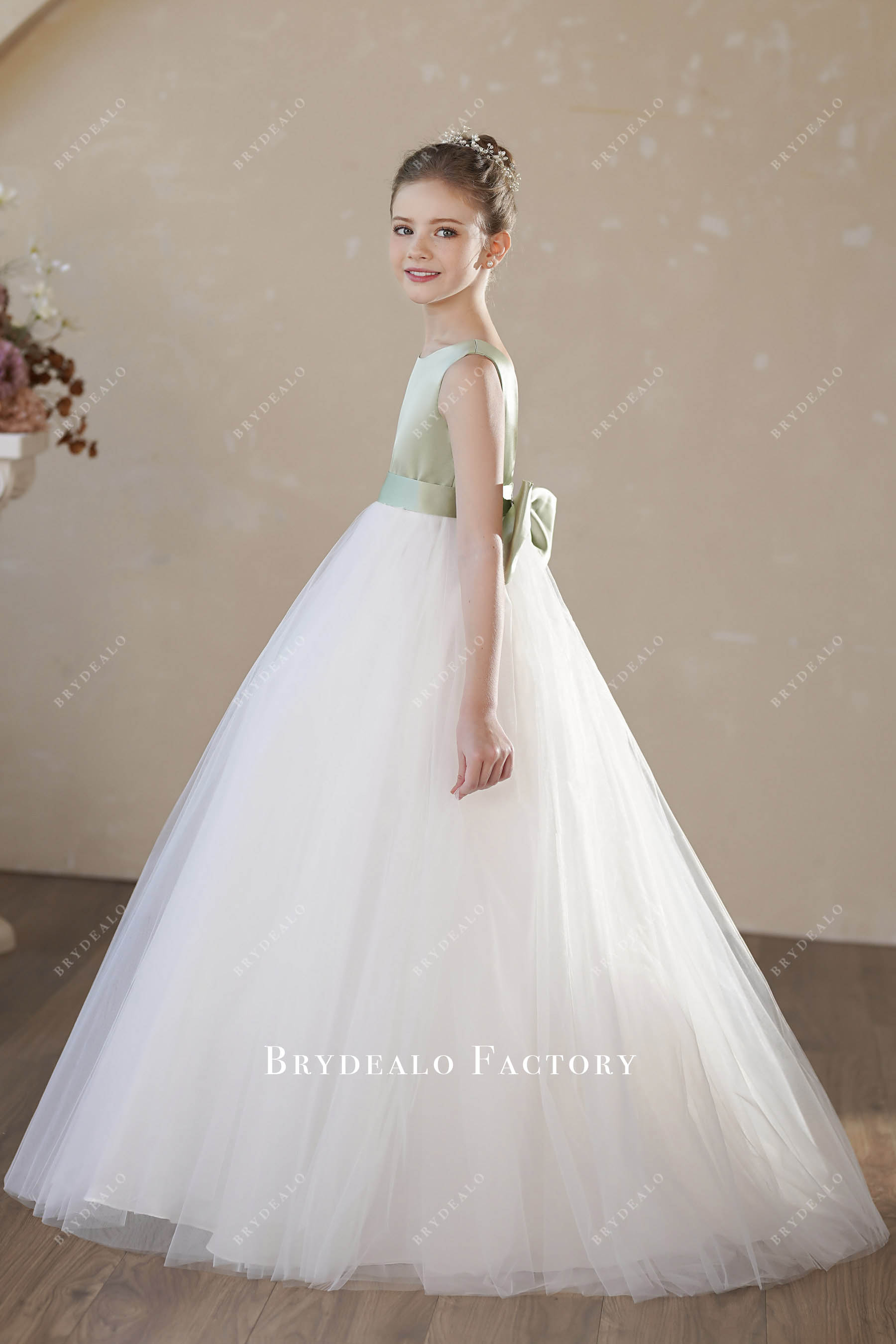 floor length two-tone flower girl dress