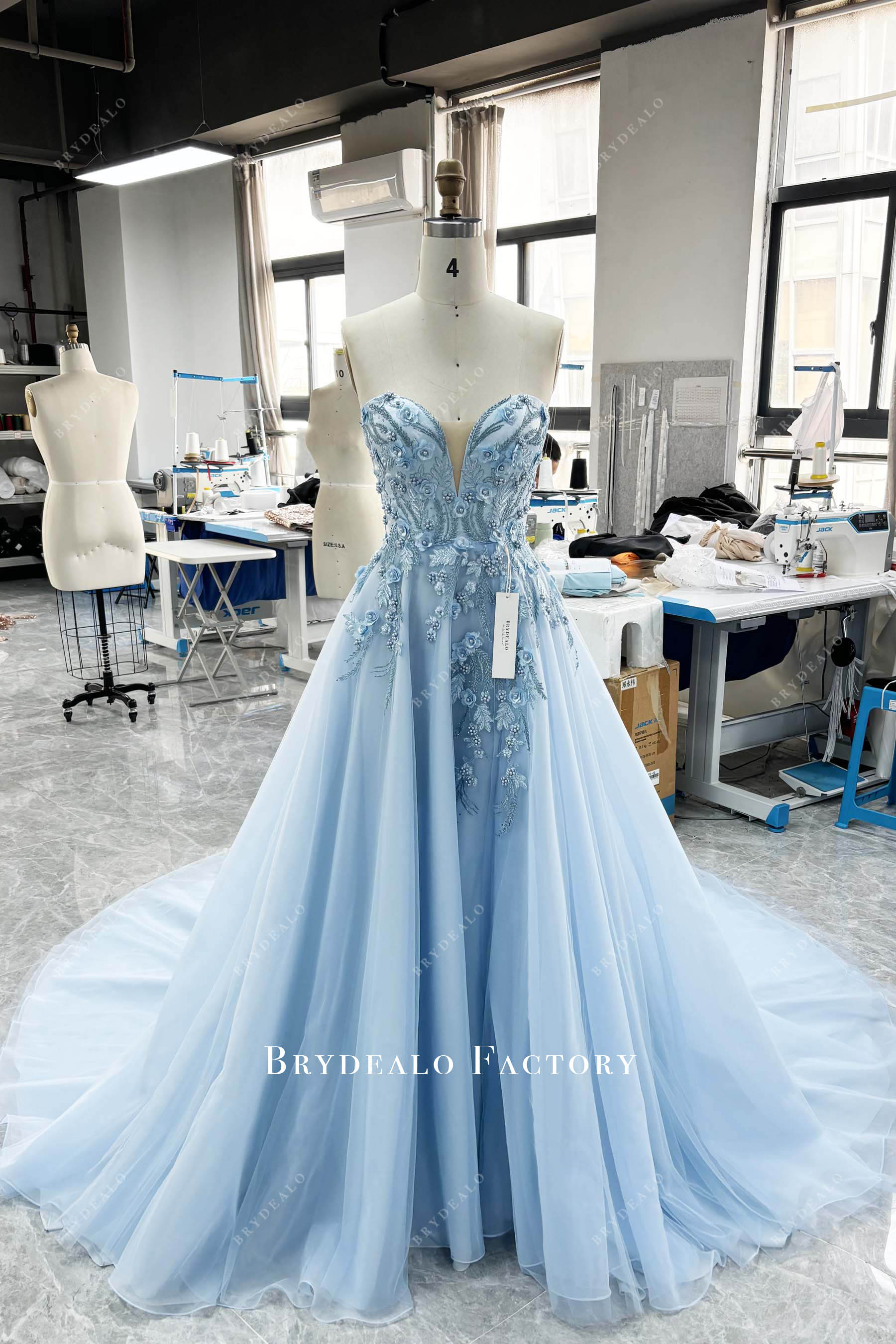 hand-made A-line blue lace prom dress