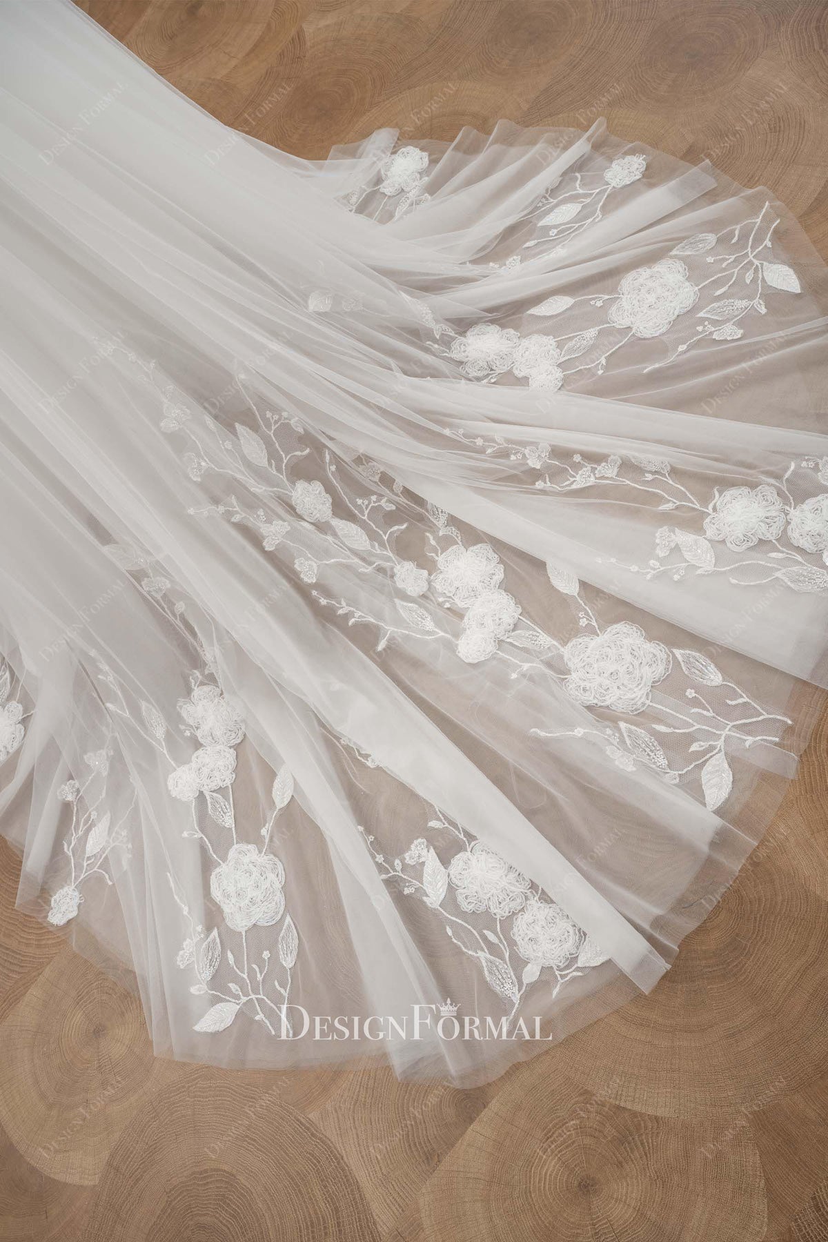 lace appliques illusion train wedding dress