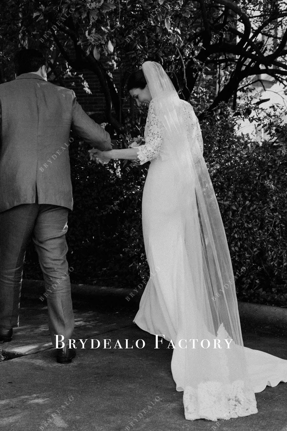 lace half sleeves wedding dress