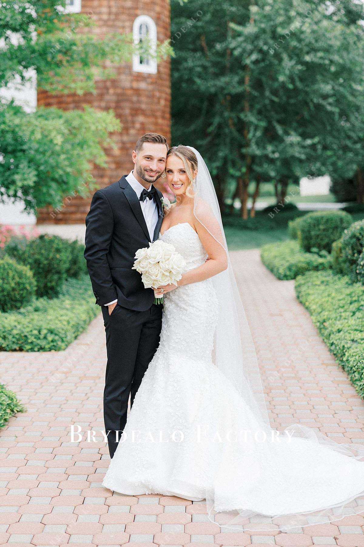 lace strapless trumpet wedding dress