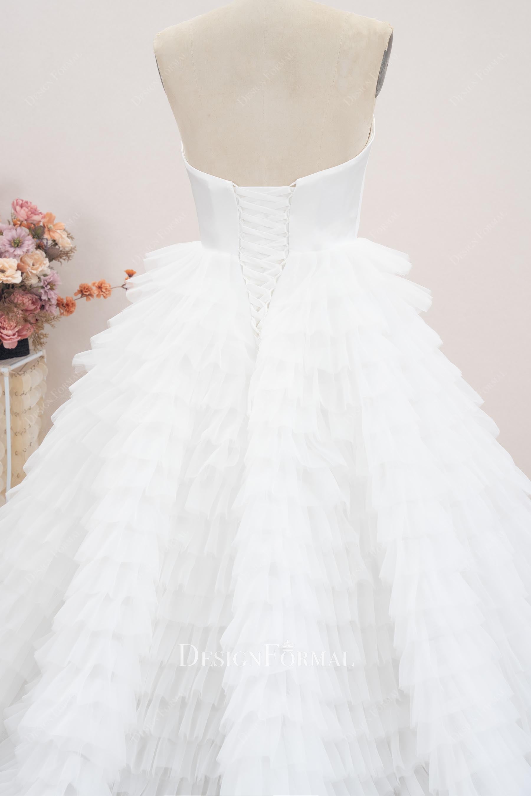 lace up back wedding gown