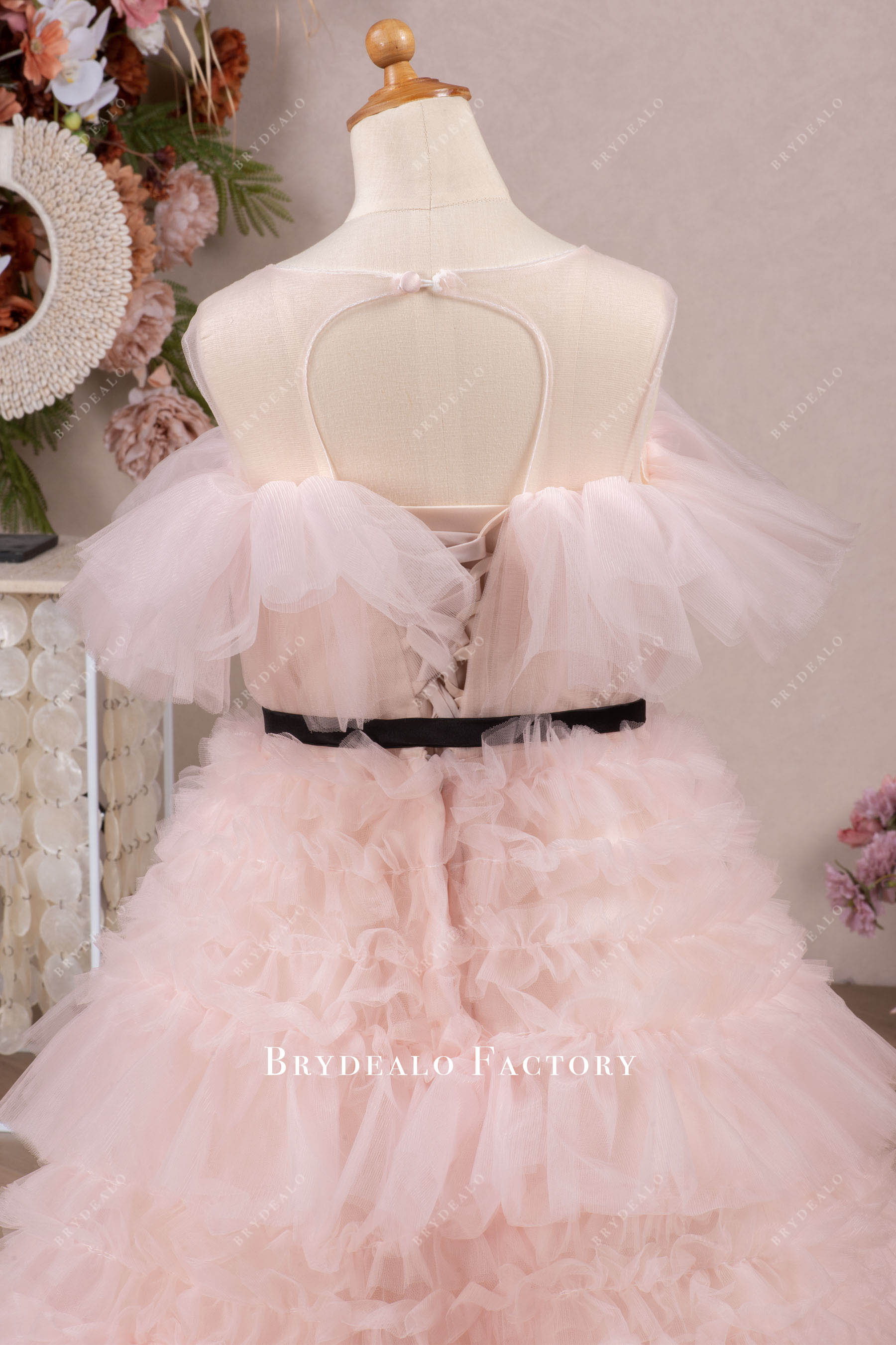 lace-up keyhole back flower girl dress