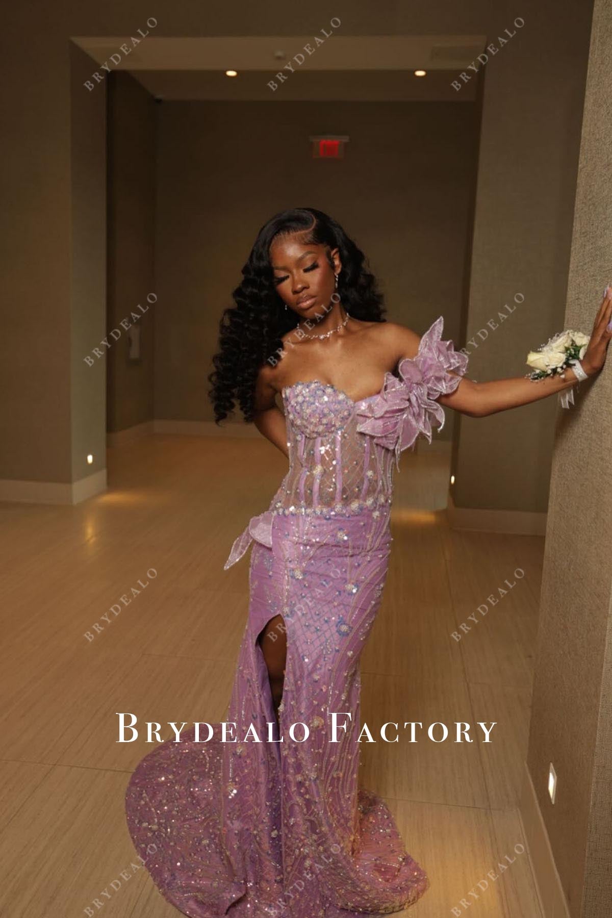 lilac one shoulder prom dress 