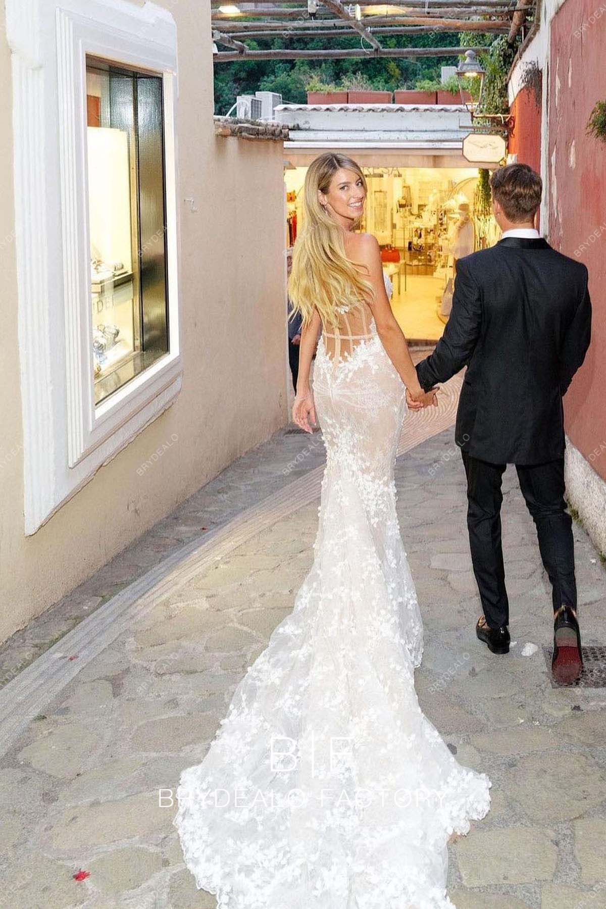 Romantic Lace Long Train Mermaid Wedding Dress