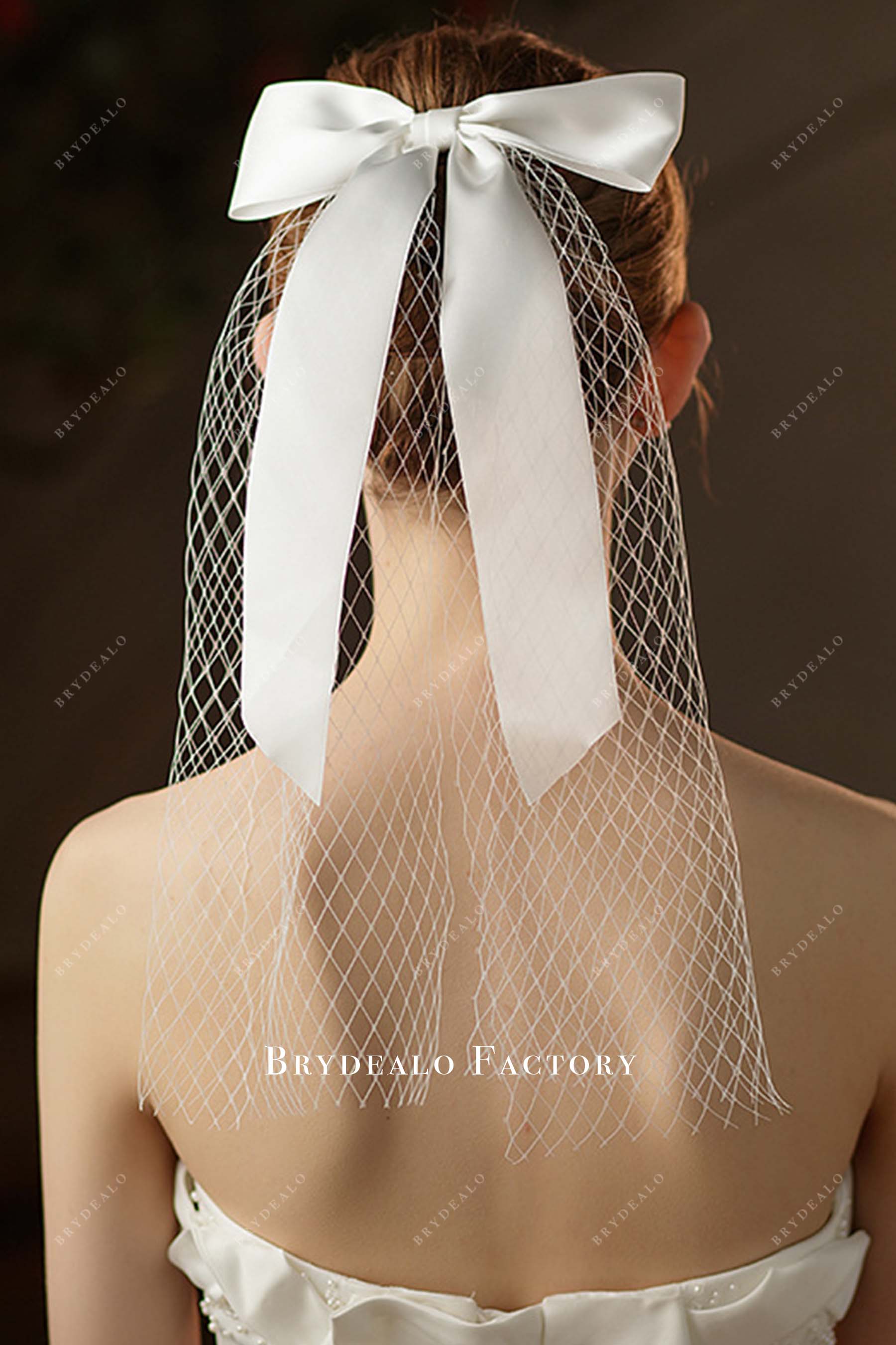 mesh bow bridal veil