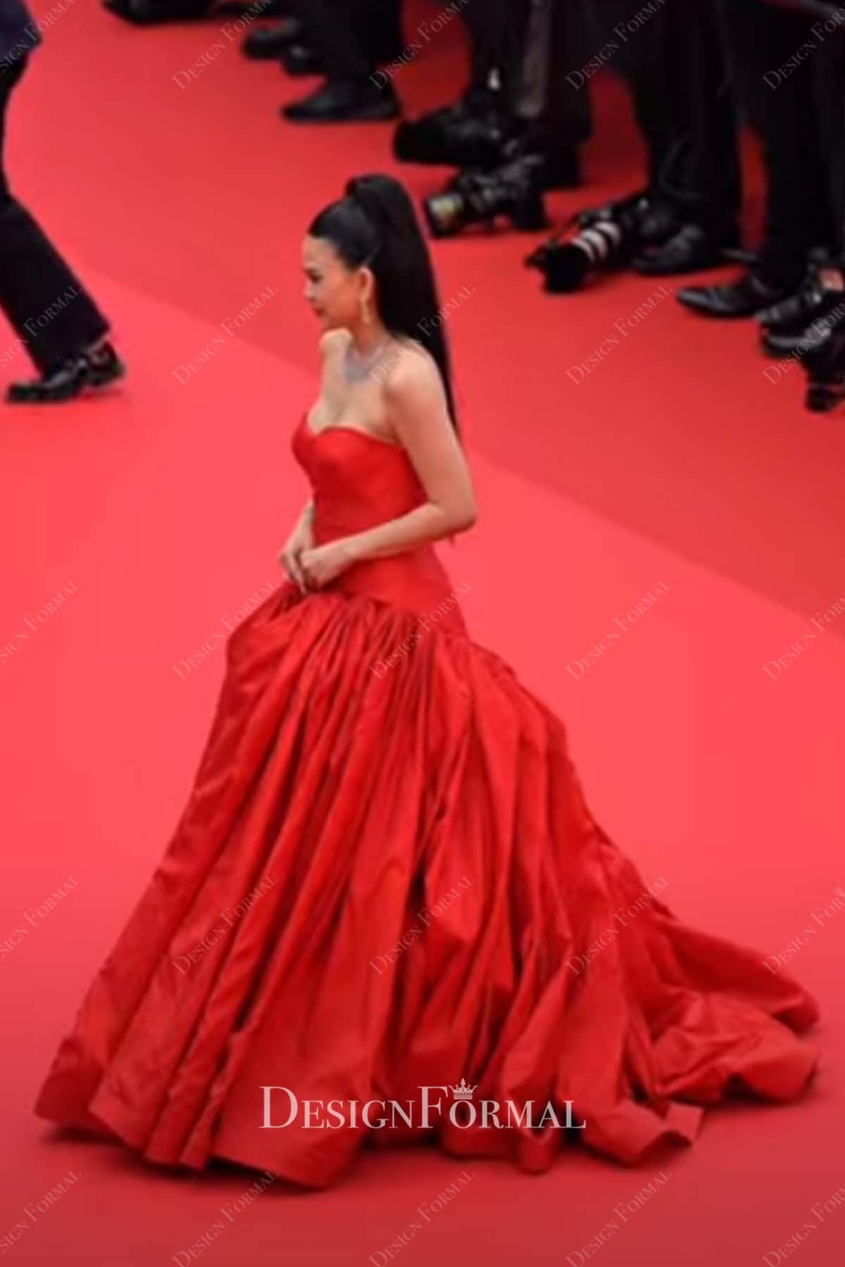 Nichapat Suphap chapel train 2025 Cannes Opening Ceremony dress