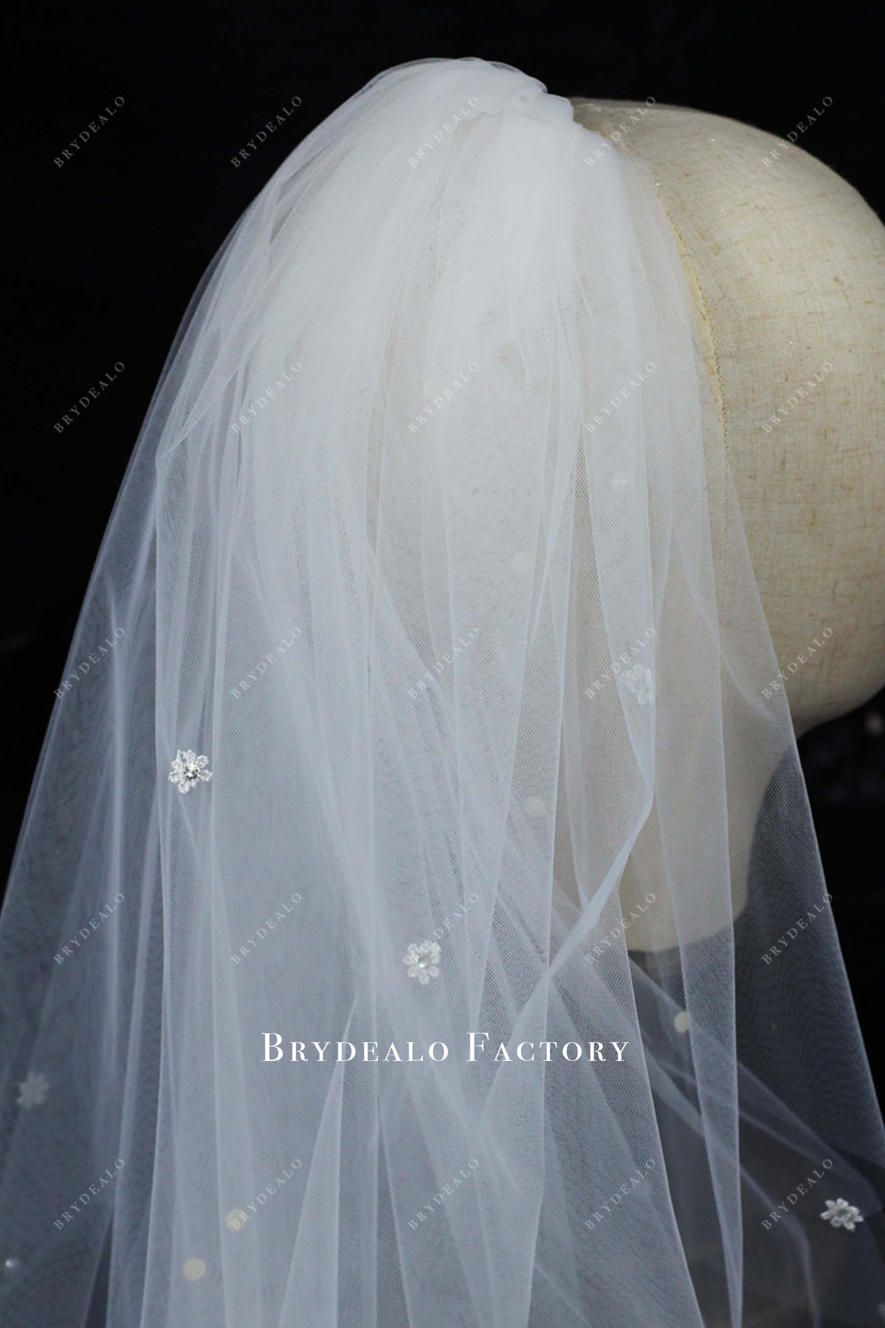 pearl tulle with comb bridal veil