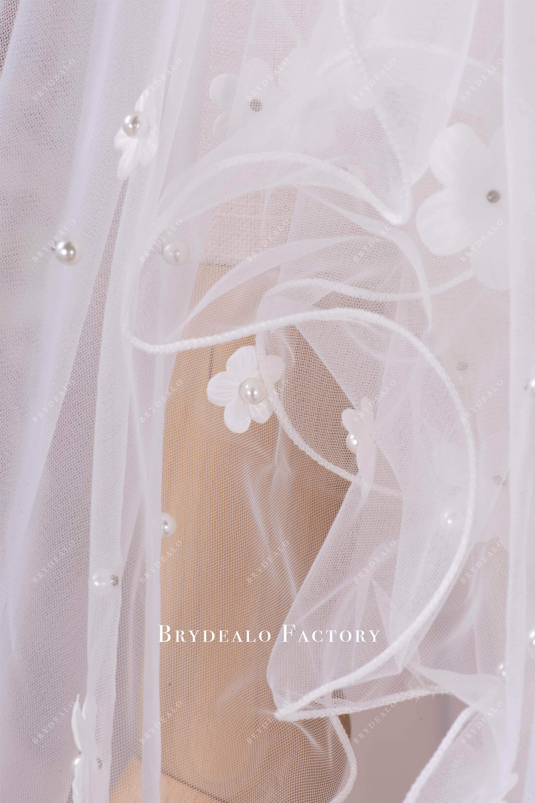 pencil edge wedding veil