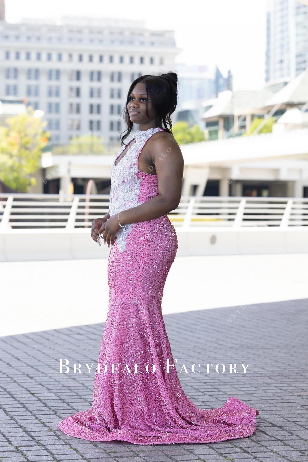 pink sequined sleeveless prom dress