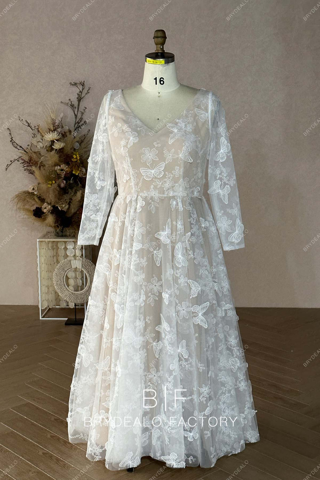 Custom Designer Lace V-neck Plus Size Boho Floor Length Wedding Dress