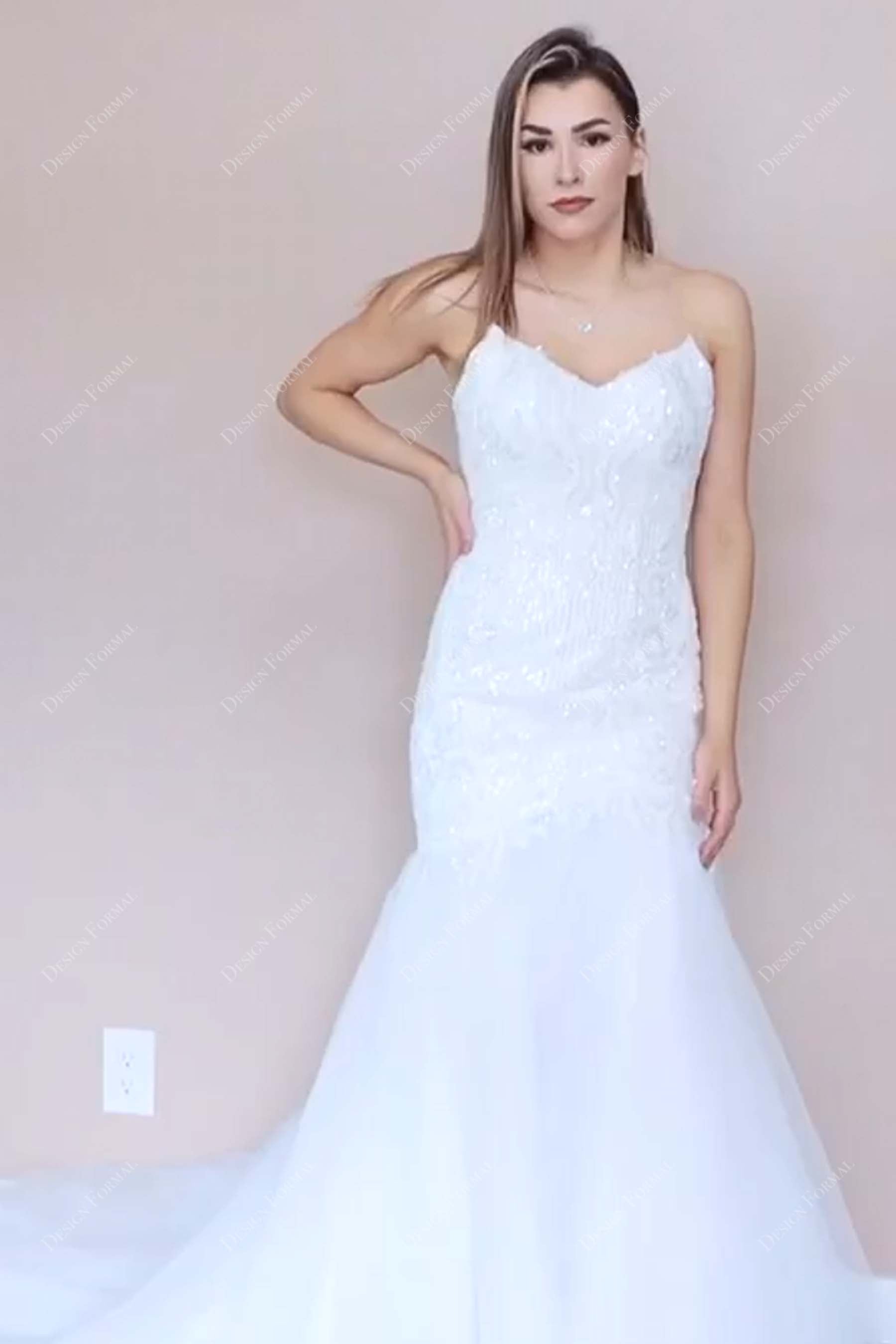 pointy neck trumpet lace tulle wedding dress