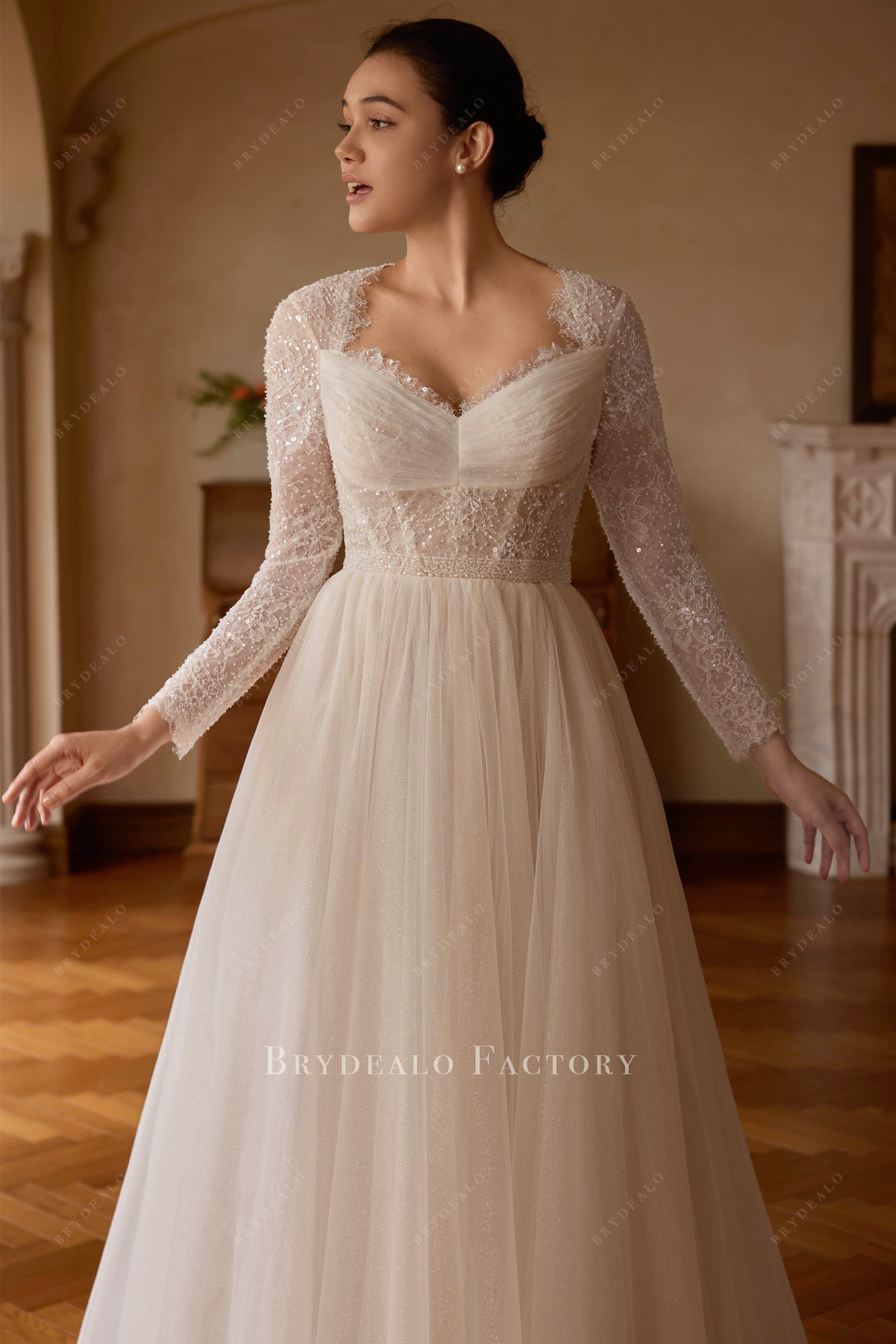 queen anne neck wedding dress