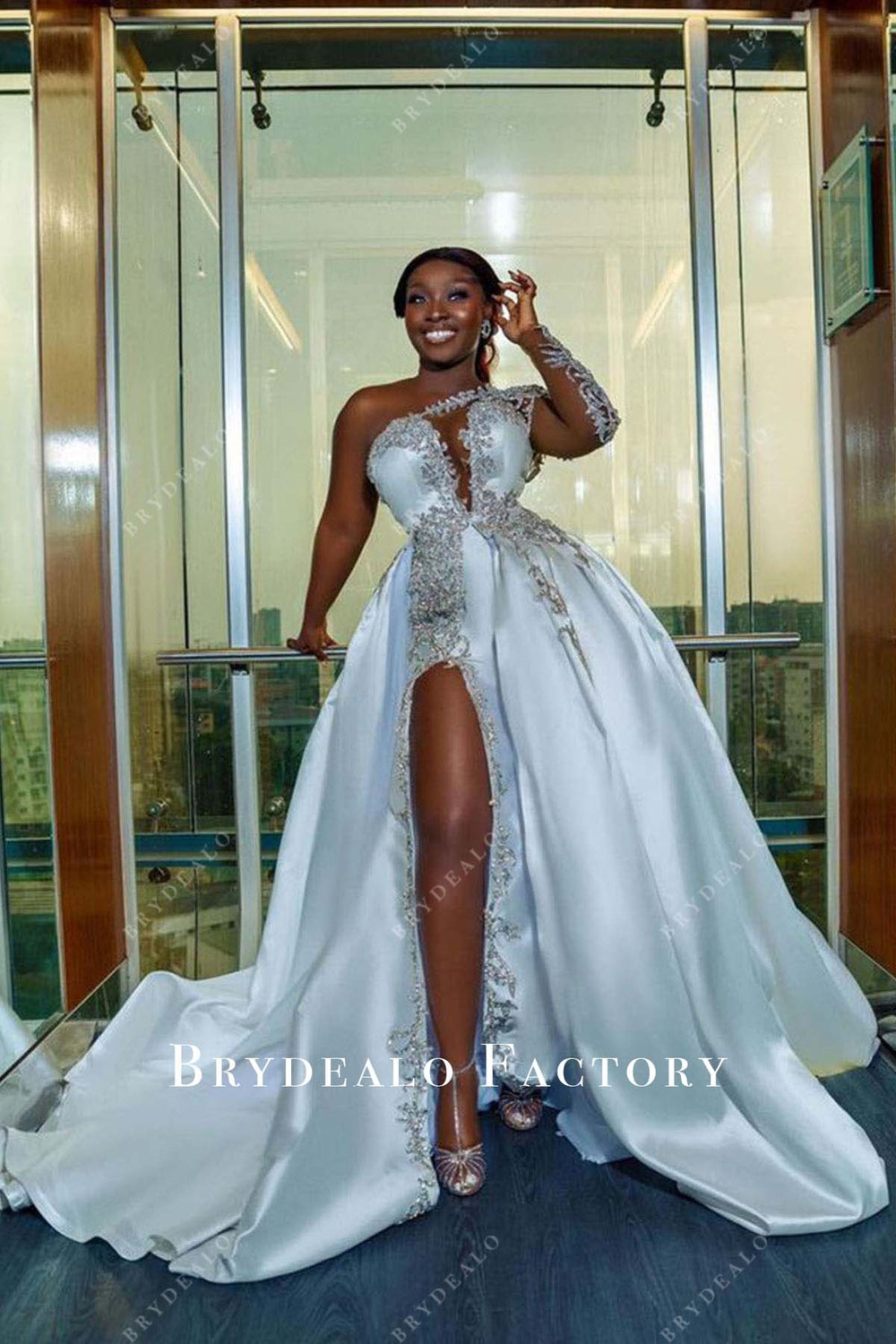 Rhinestone Wedding Dresses | Sparkly & Bling Bridal Gowns