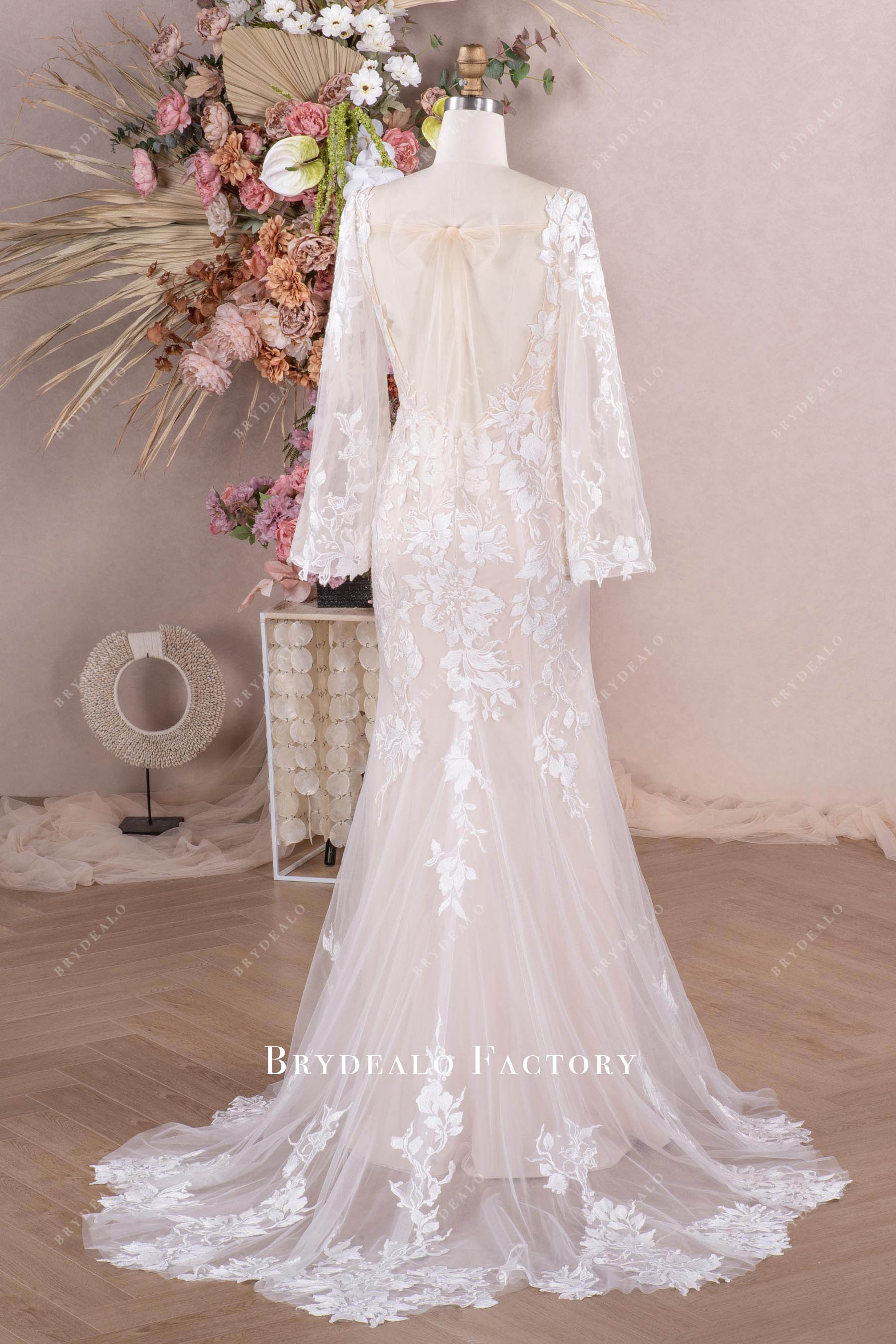 Romantic Floral Lace Bell Sleeve Mermaid Wedding Dress