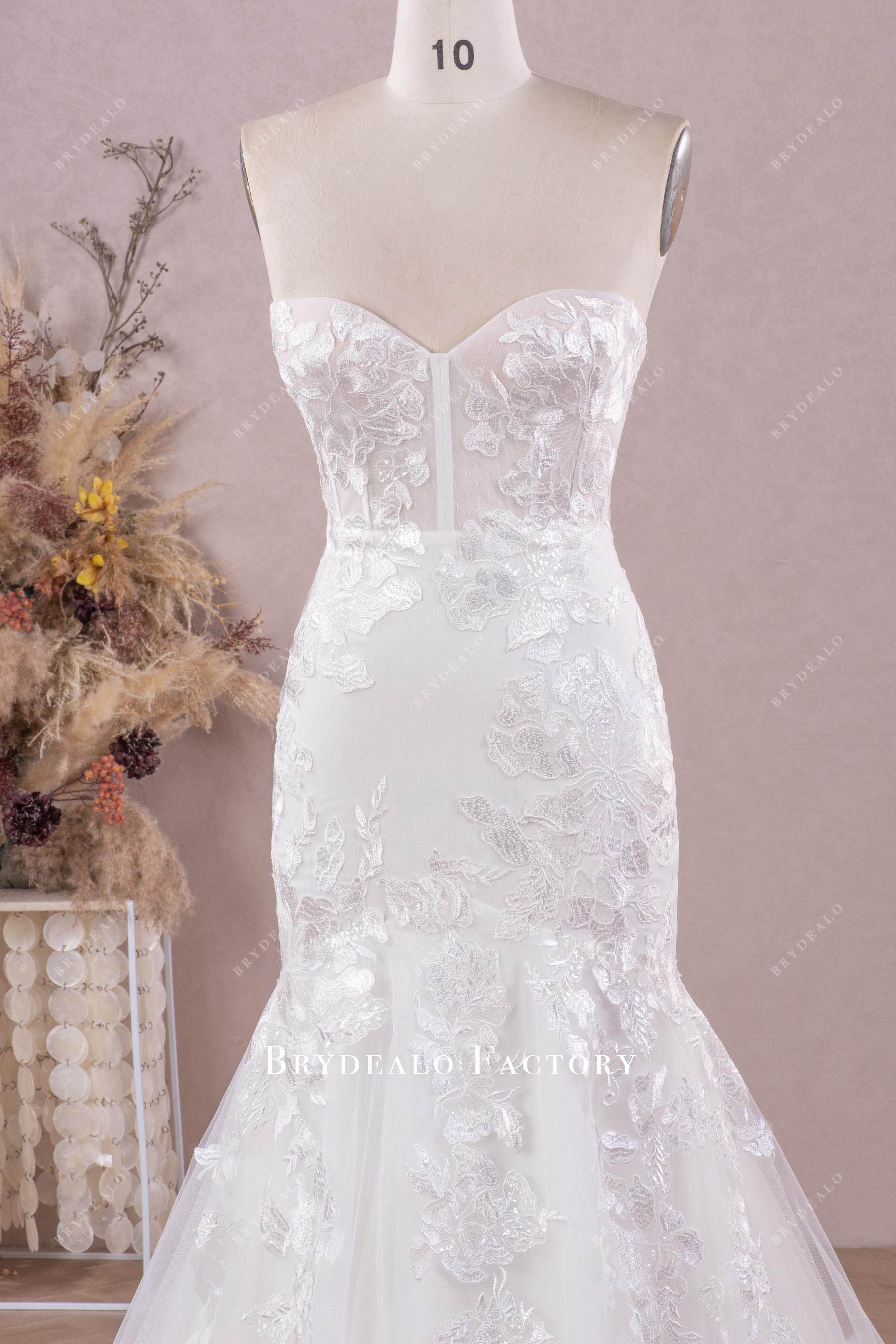 romantic corset lace wedding dress