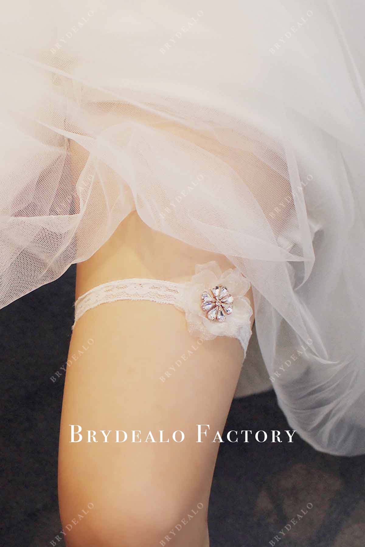 romantic flower lace wedding garter