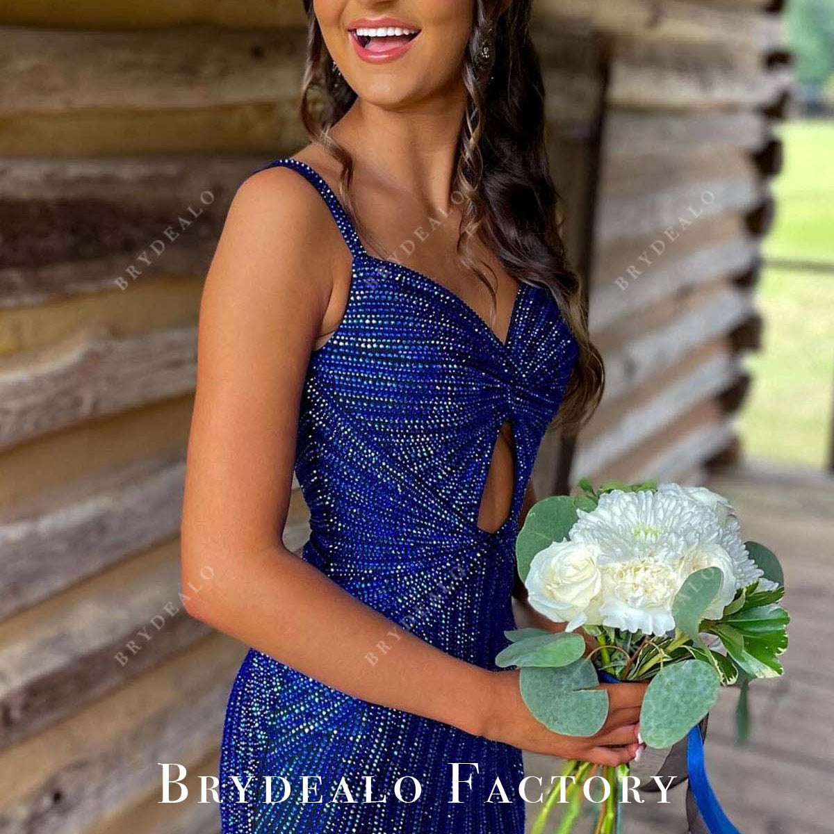 Royal Blue Sequined V-Neck Bodycon Mini Homecoming Dress Royal Blue Sequined V-Neck Bodycon Mini Homecoming Dress