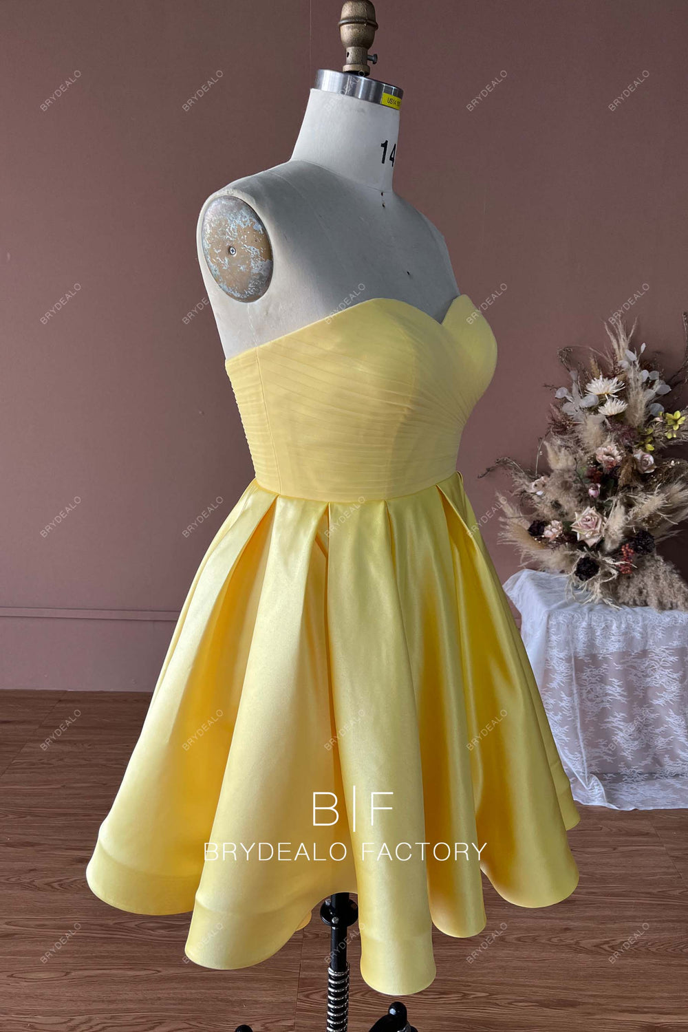 Halter Yellow Satin Tight Short Dress