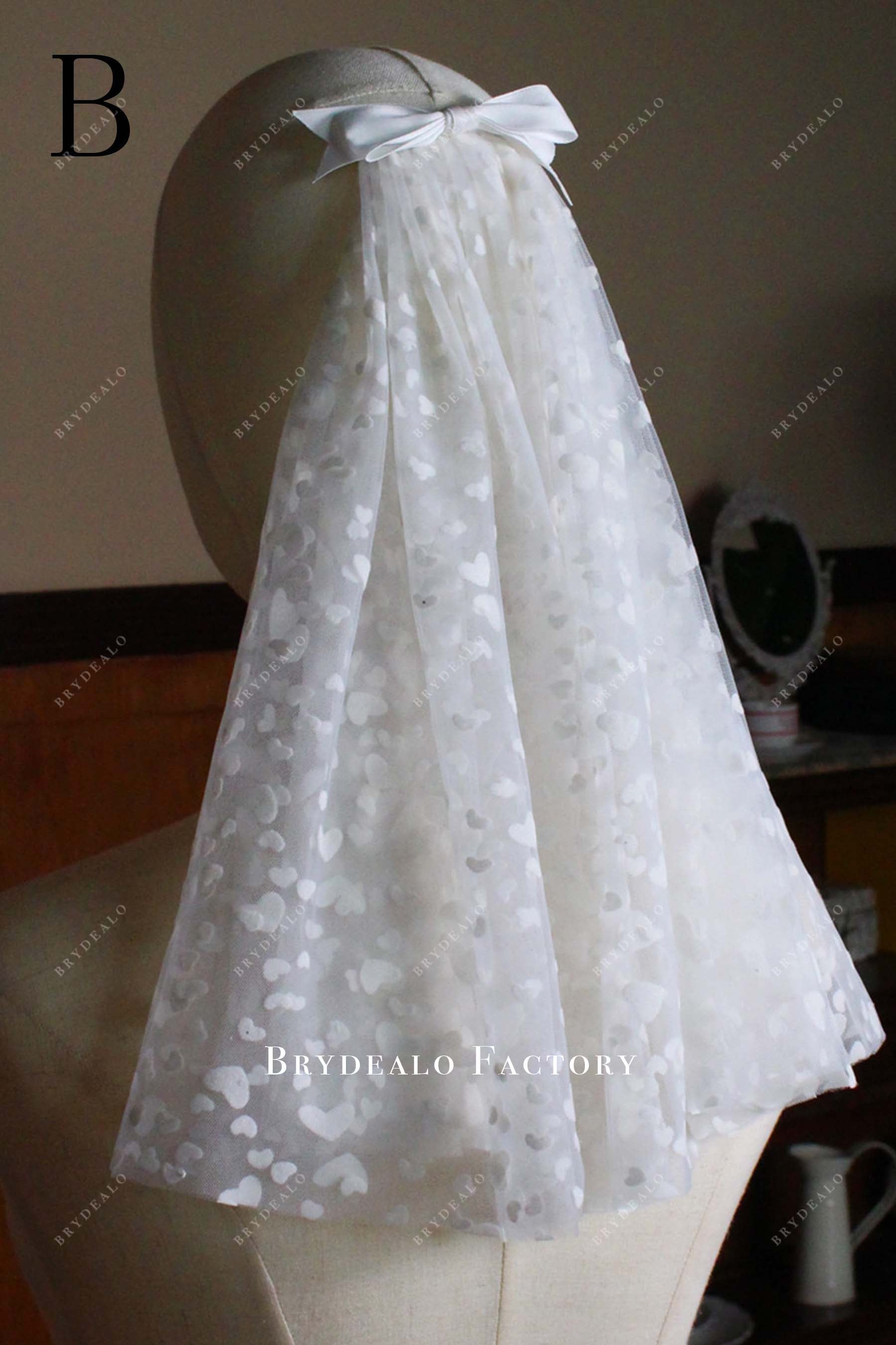 shoulder length tulle bridal veil