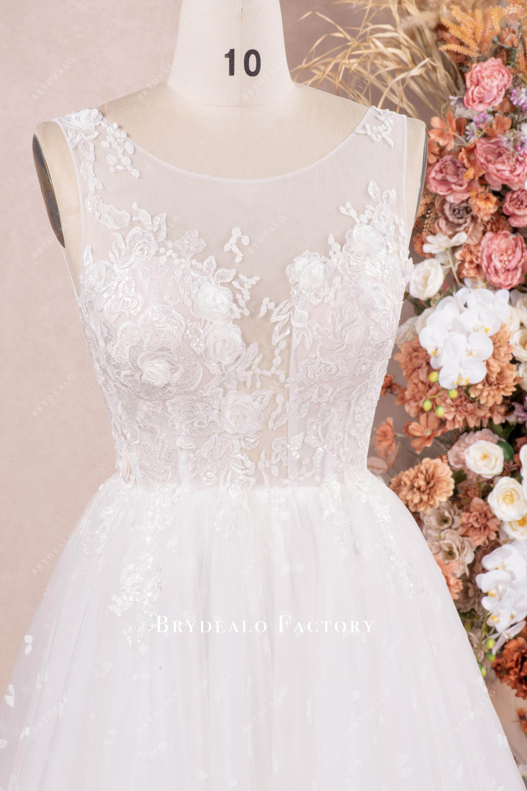 sleeveless flower lace wedding dress