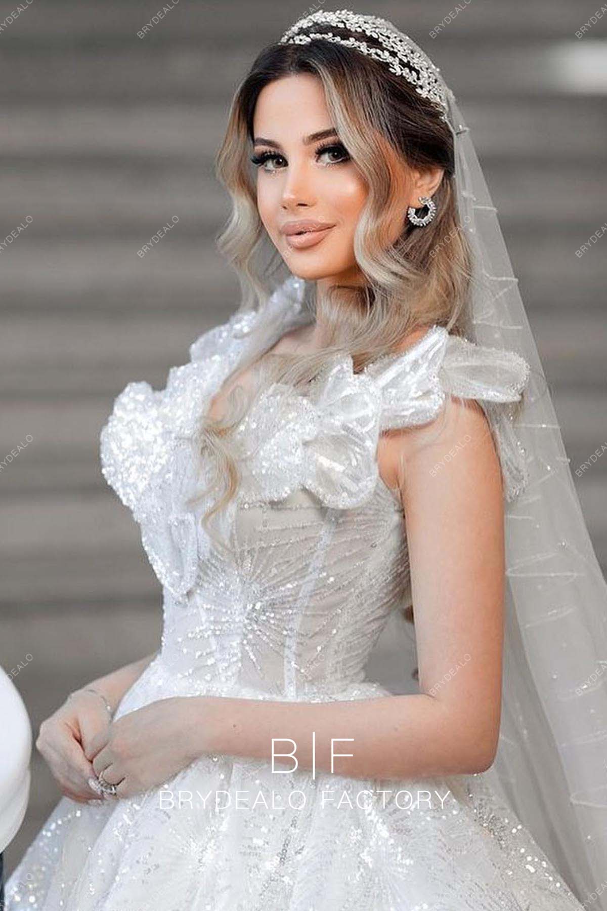 Brydealo Factory Wholesale Champagne Shoulder Length Bridal Veil Champagne