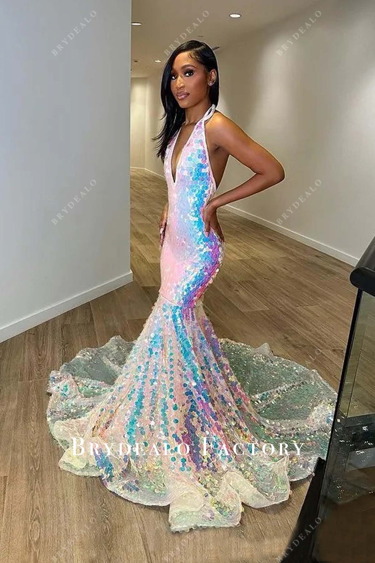 sleeveless halter mermaid horsehair prom gown