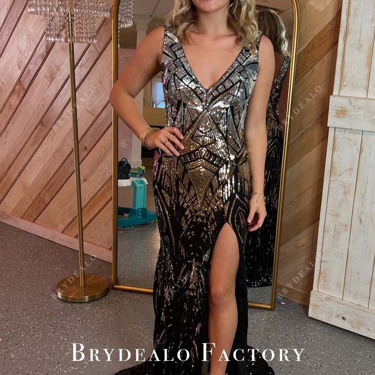 Homecoming Dress | Sparkly Sequined V-Neck Slit Formal Gown
