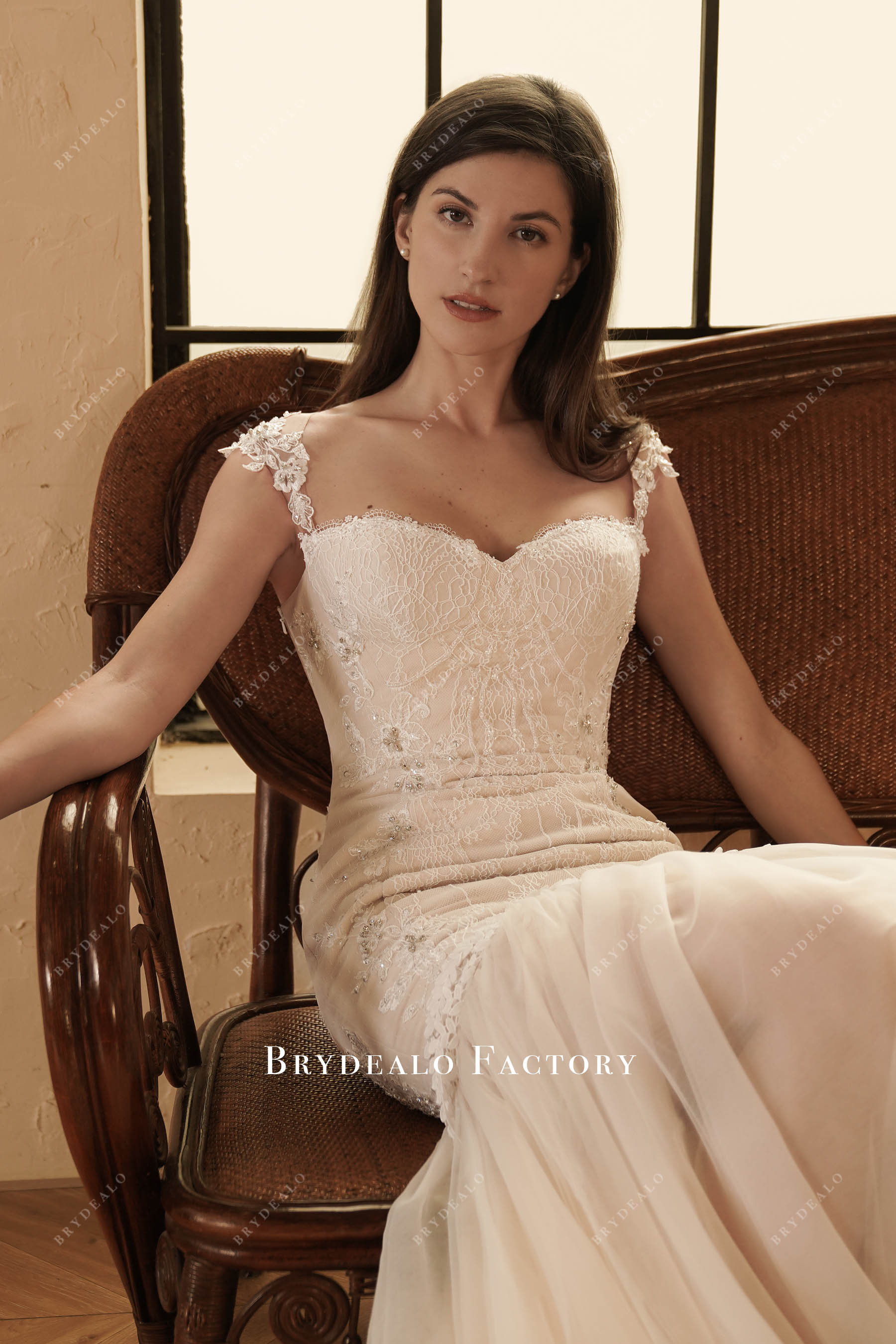 sweetheart lace wedding dress