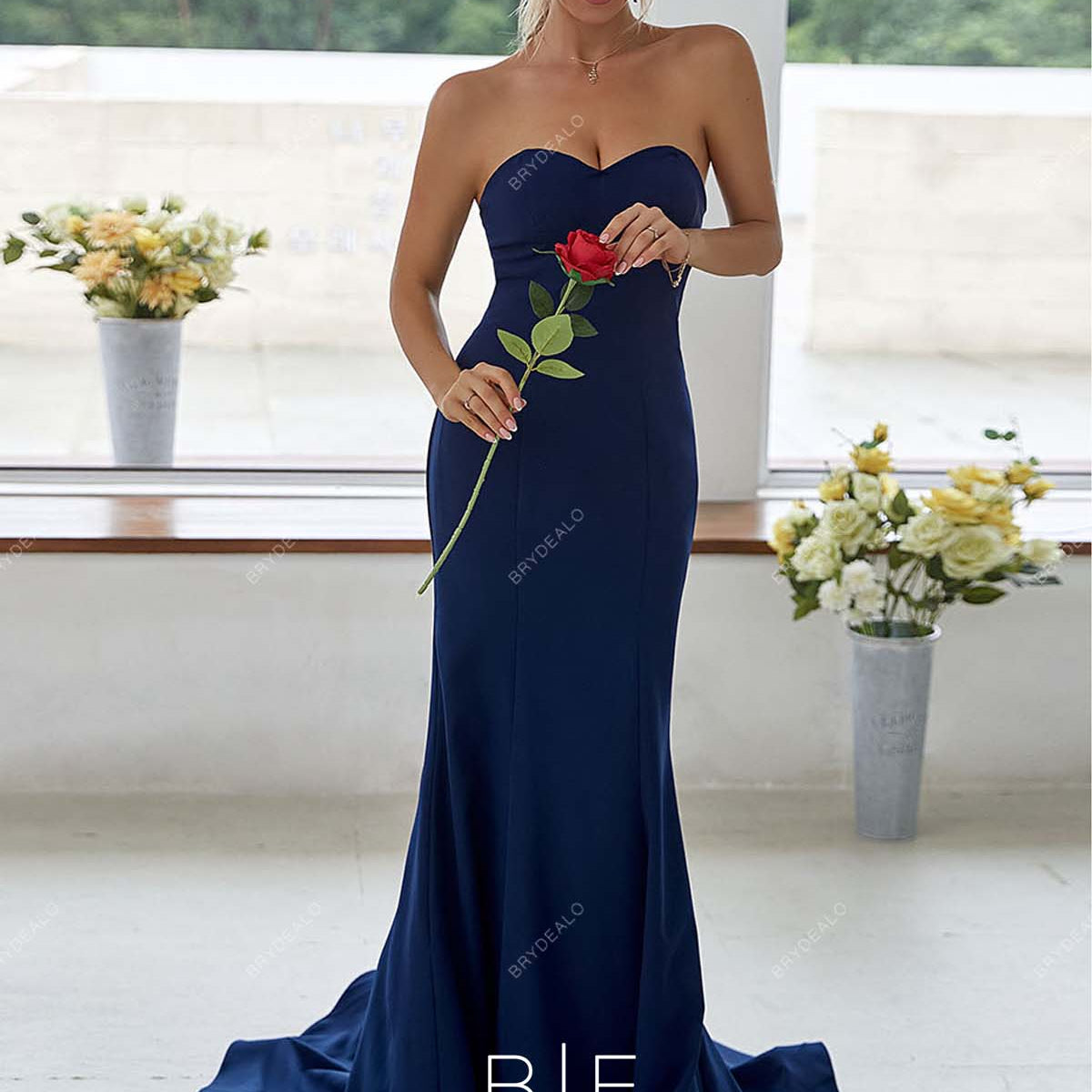 Sweetheart Neck Strapless Mermaid Navy Blue Bridesmaid Evening Dress